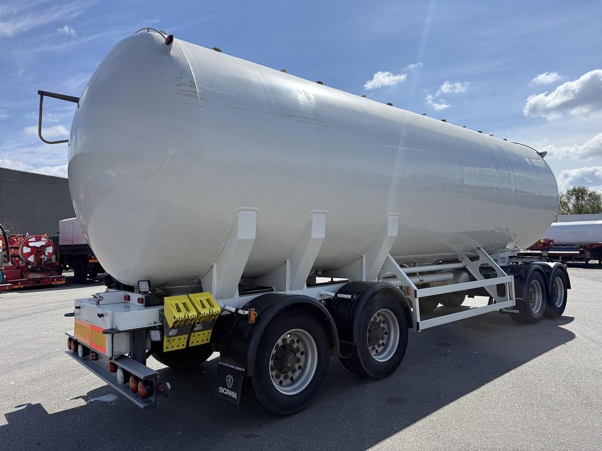 Meget god 2013 HMK Bilcon 42 m3 Silo tank 6 rum