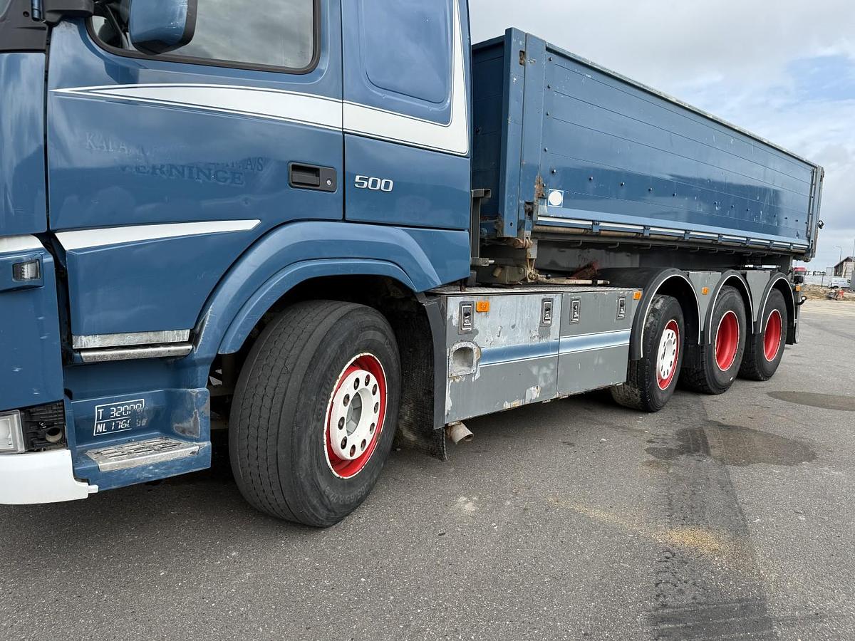 God 2017 Volvo FM 500 8x4 Pushertridem Tipbil