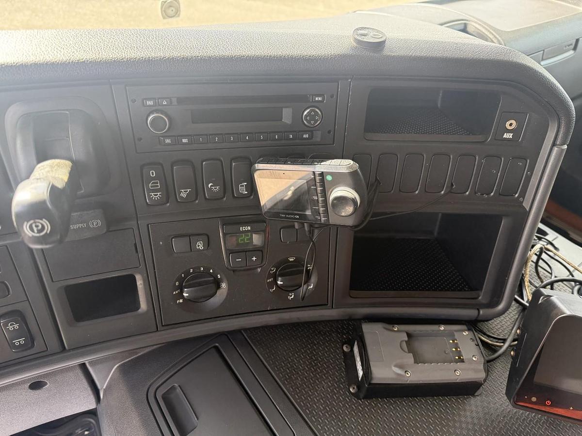 Meget god Scania P360 6x2*4 12.500 l. Korp & Son