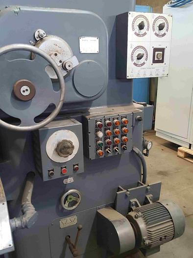 Usato RETTIFICA CON MOLA A TAZZA A TAVOLA GIREVOLE OERLIKON-MATTISON ROTARY 48”