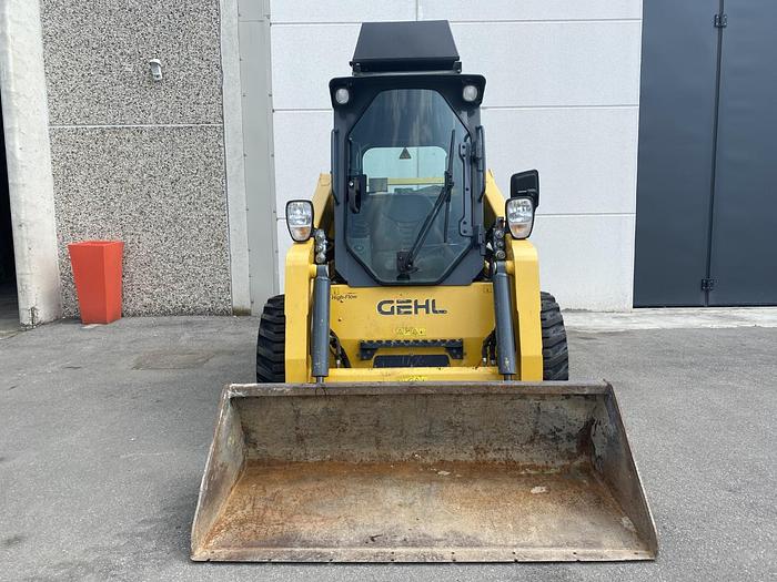 Usato 2011 GEHL V270