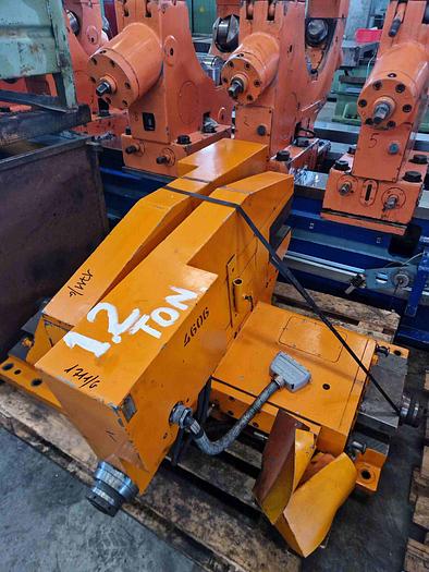 Usato TORNIO PARALLELO A TRE GUIDE SKODA SUT 126x12000 CNC