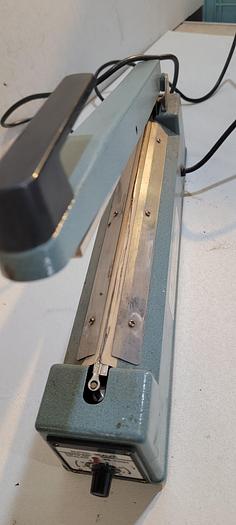 Used TRACO 1' SUPER-SEALER  SS300H (111)