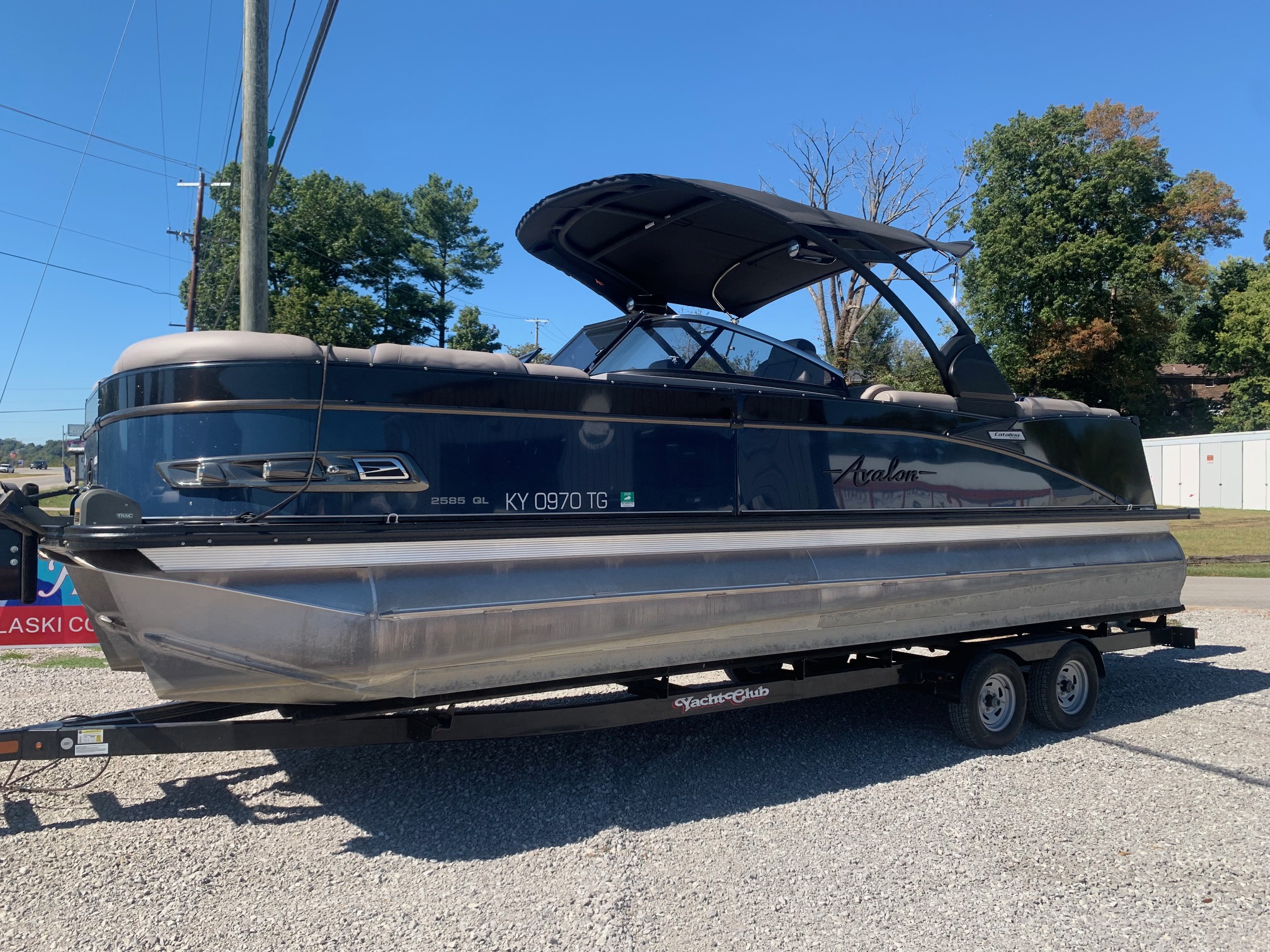 Used 2022 AVALON 2585 QL