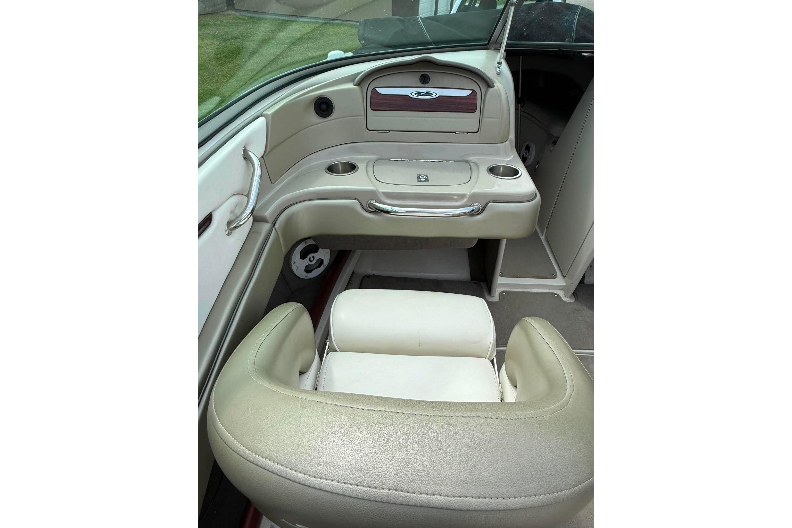 Used 2006 Sea Ray 220 Select