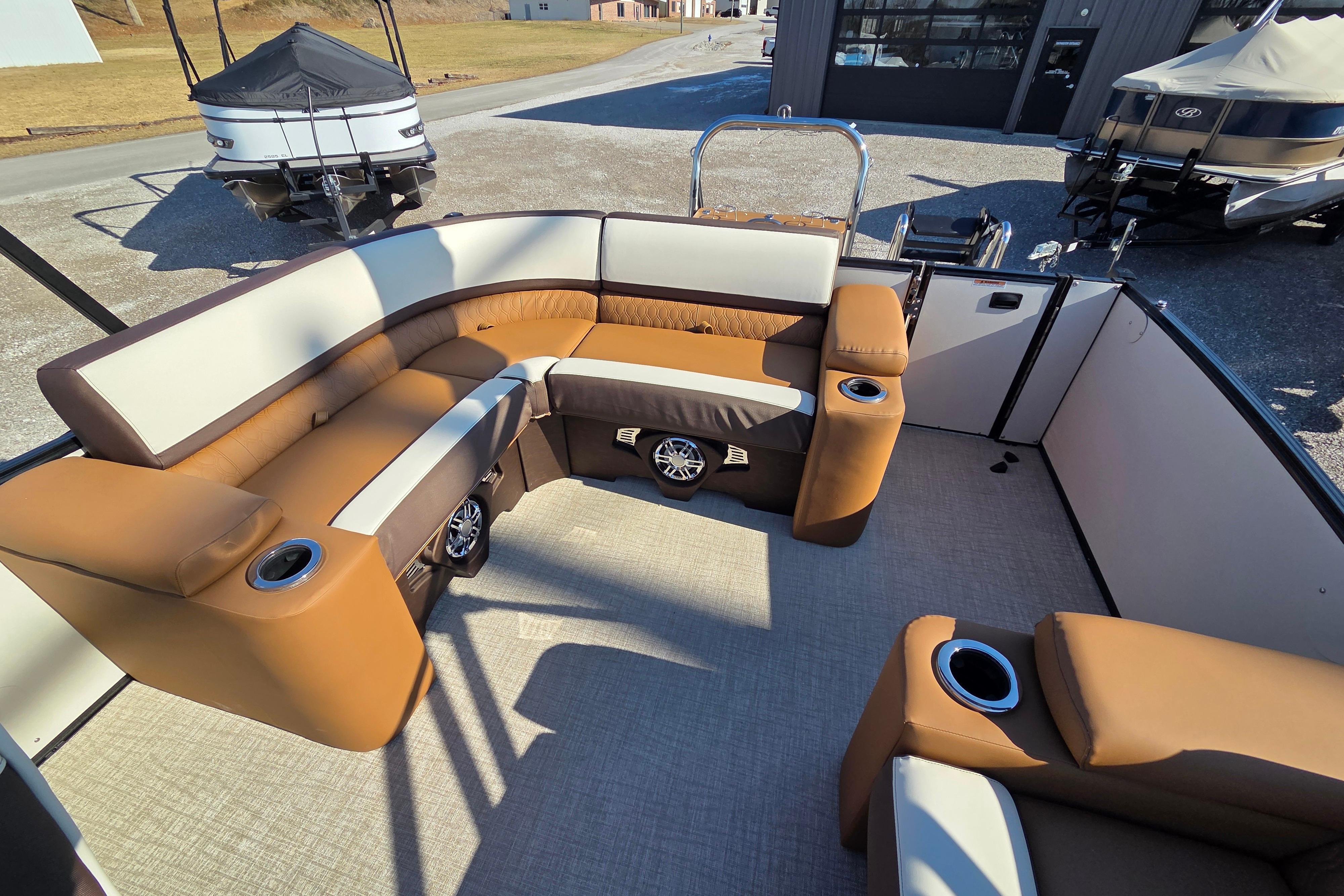 2026 Avalon Platinum Catalina 2585 Elite