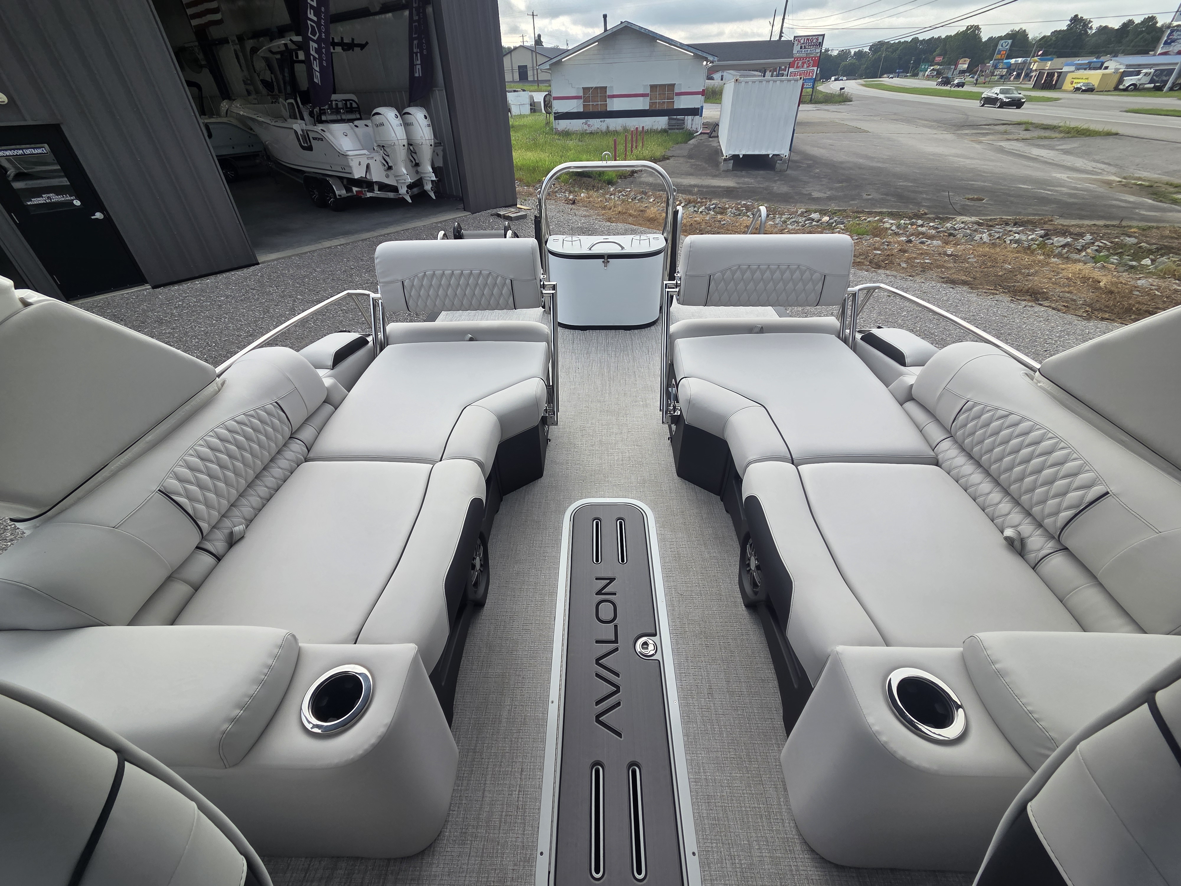 2027 Avalon CATALINA PLATINUM QLSW