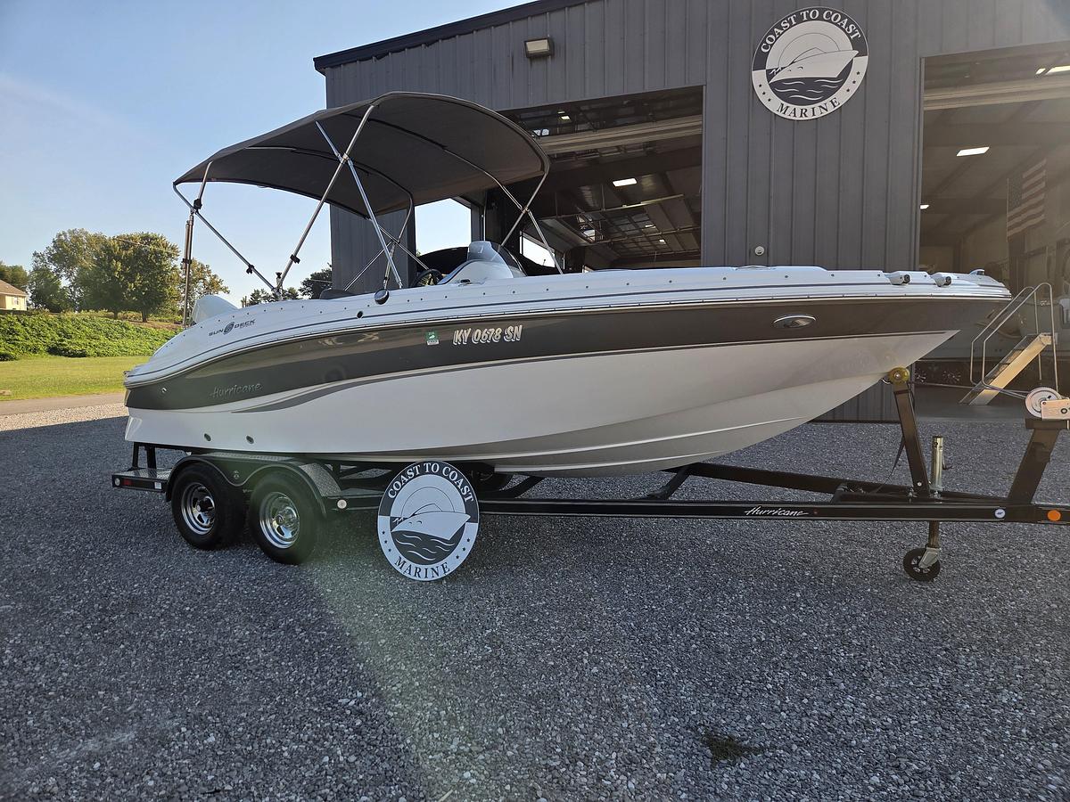 Used 2013 Hurricane 203 Sundeck Sport OB