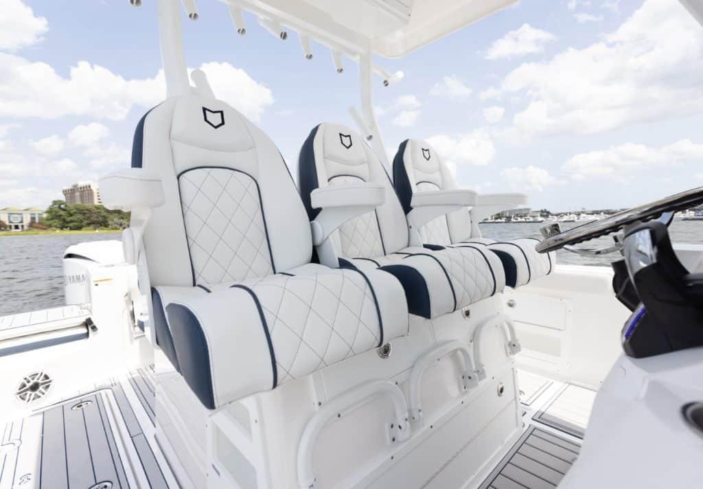2026 Sea Fox 328 Commander