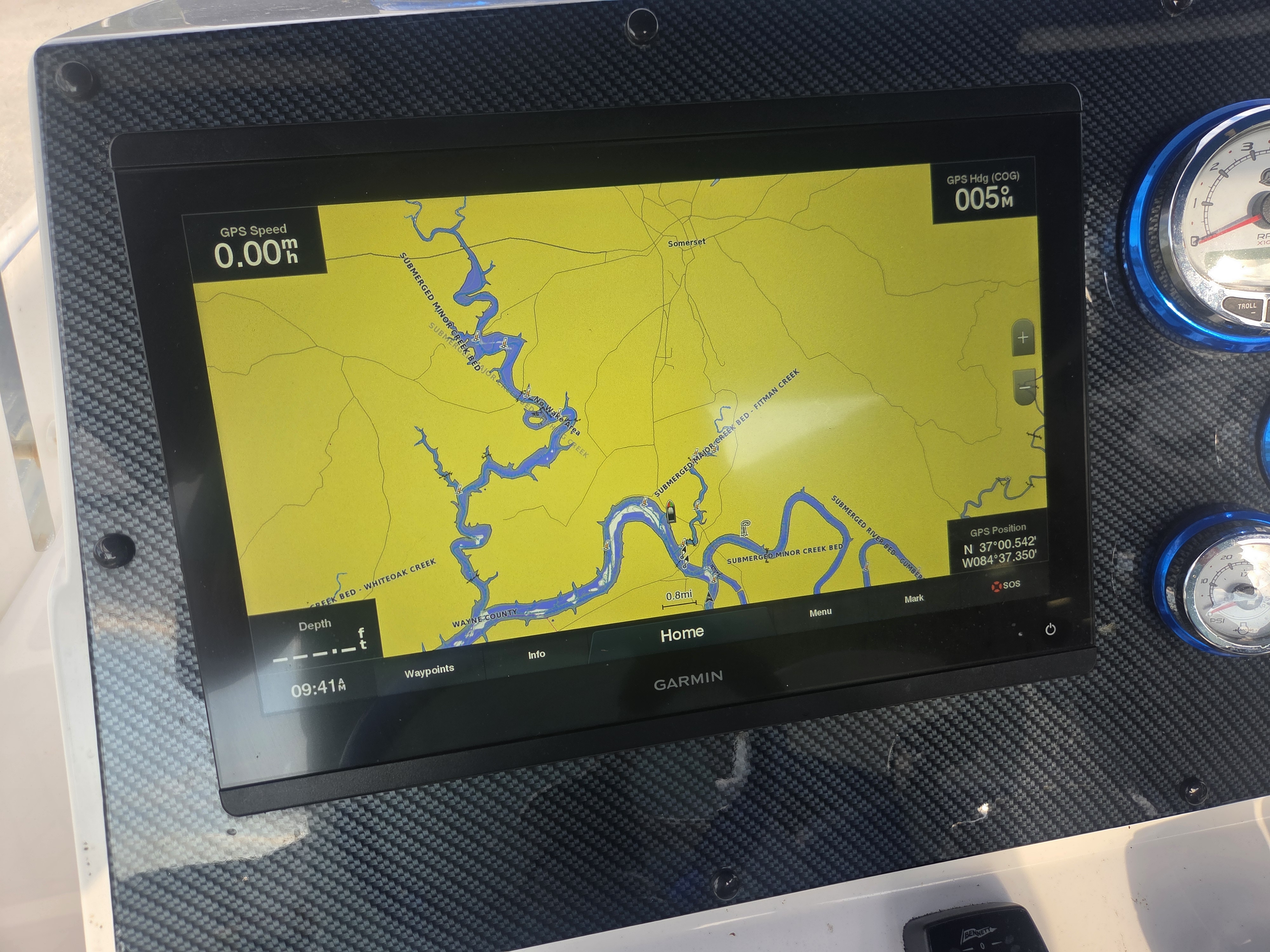 Used 2016 Renegade 32 Cuddy
