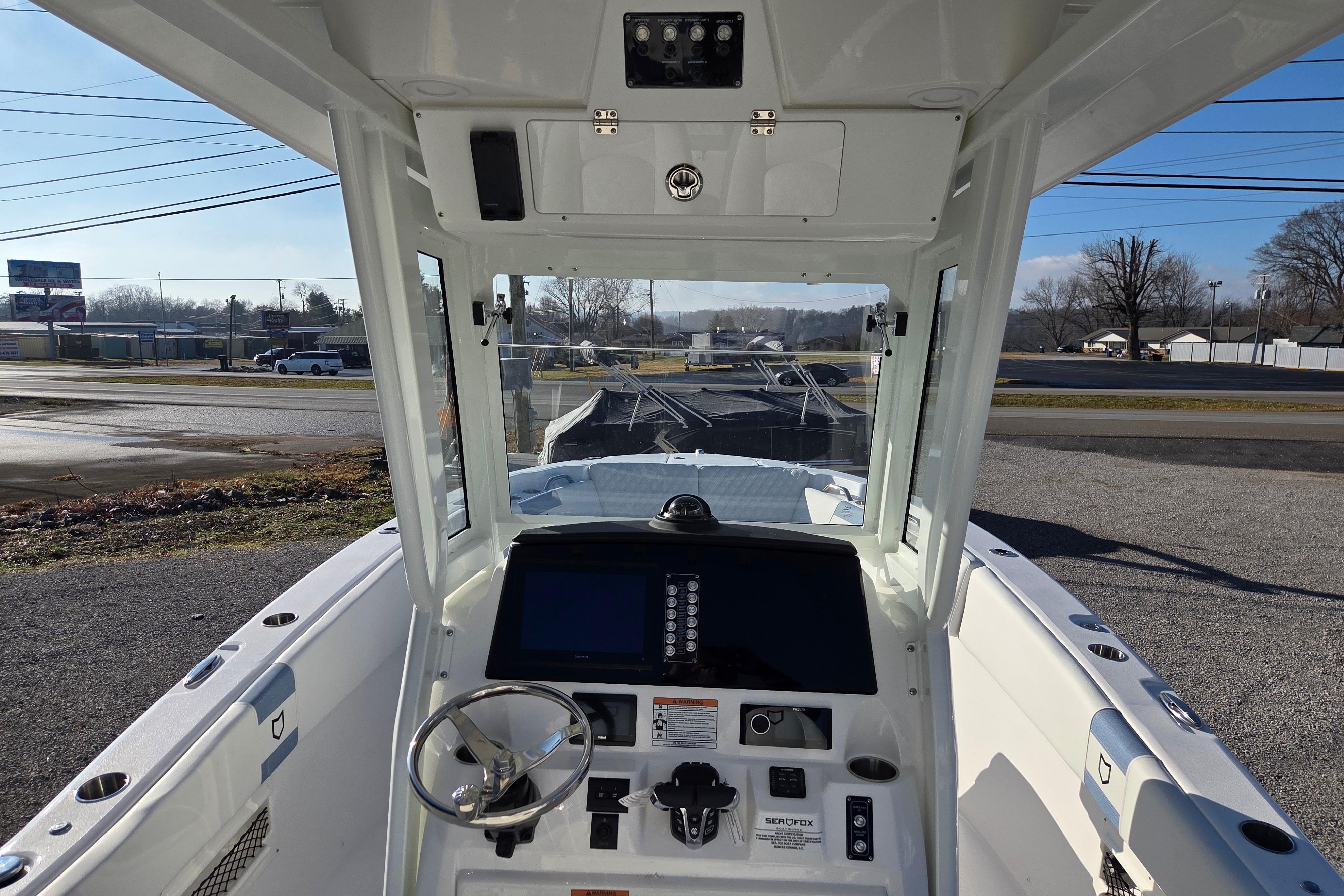 2026 Sea Fox 268 Commander