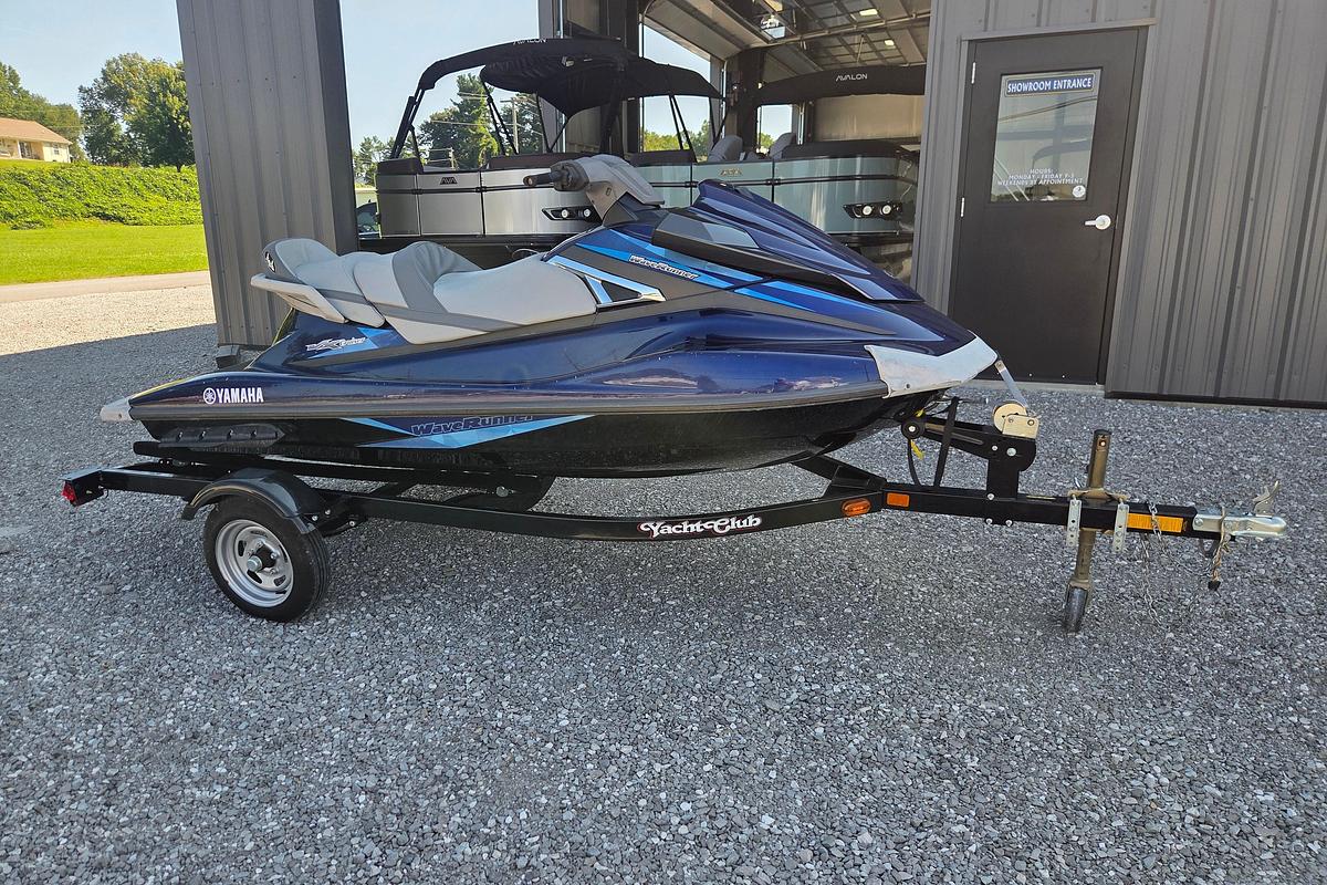 Used 2015 Yamaha WaveRunner VX Cruiser