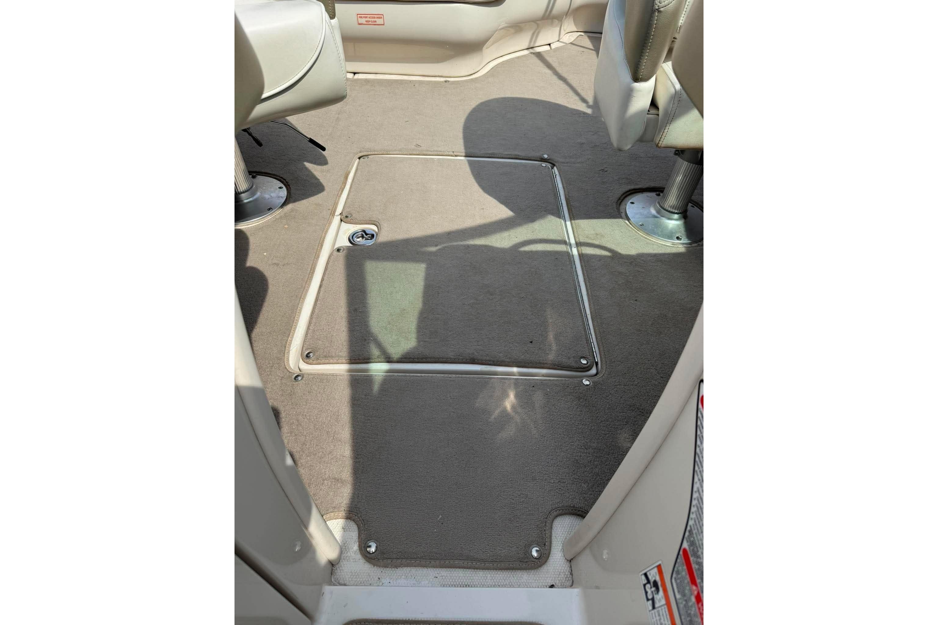 Used 2006 Sea Ray 220 Select