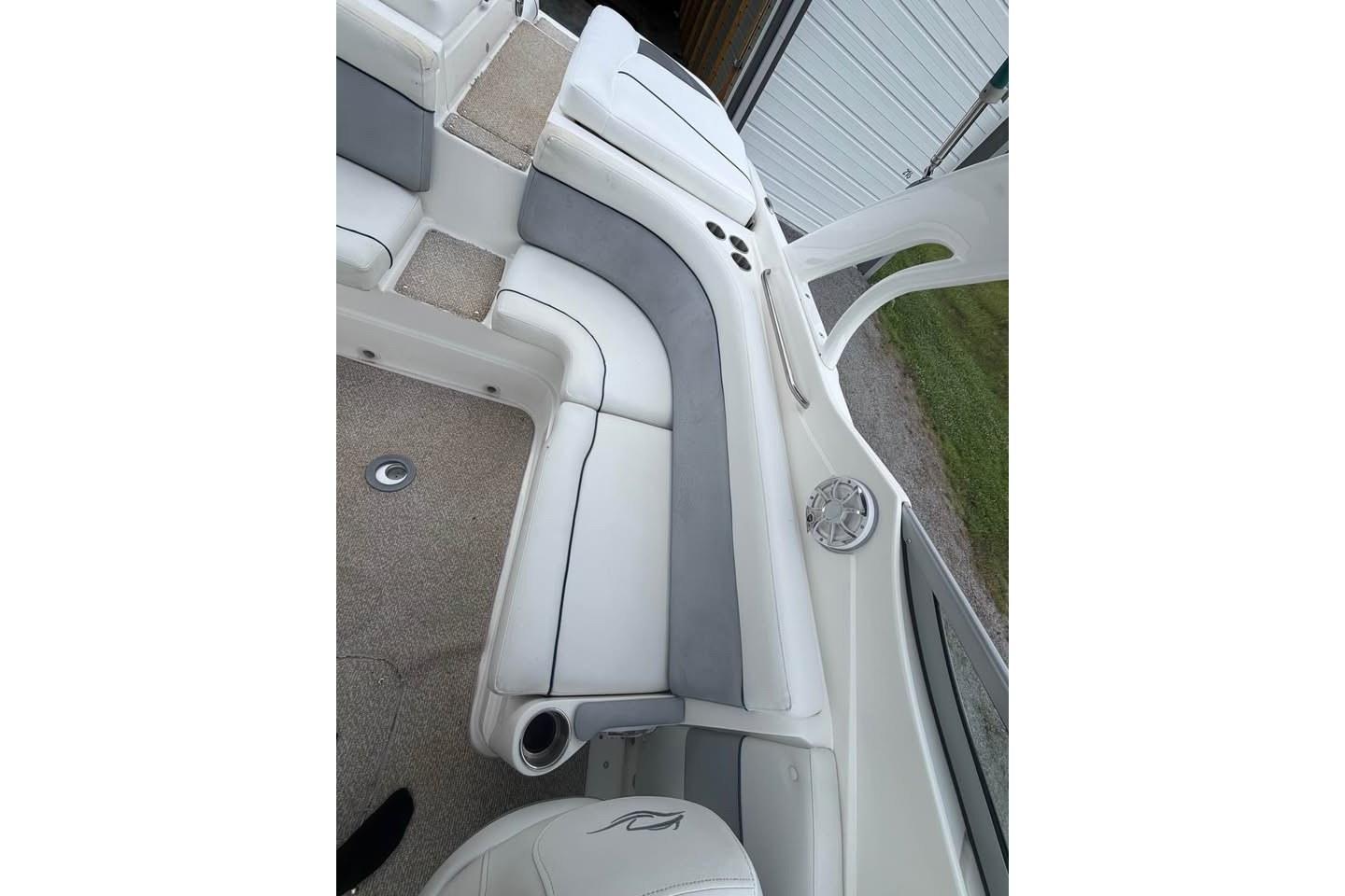 Used 2013 Rinker 276 Captiva Bowrider