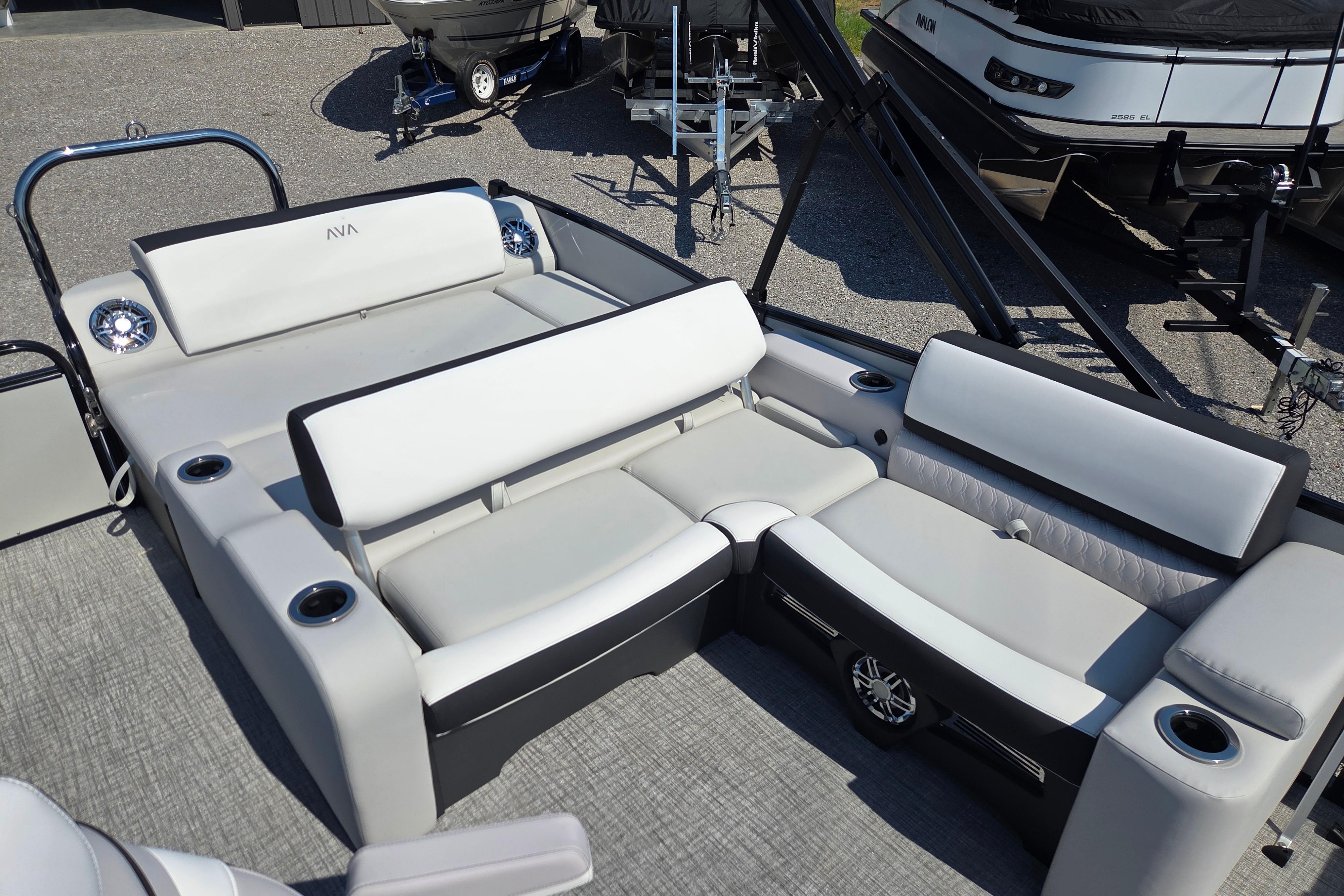 2026 Avalon Platinum Catalina 2585 Versitile Rear Lounger