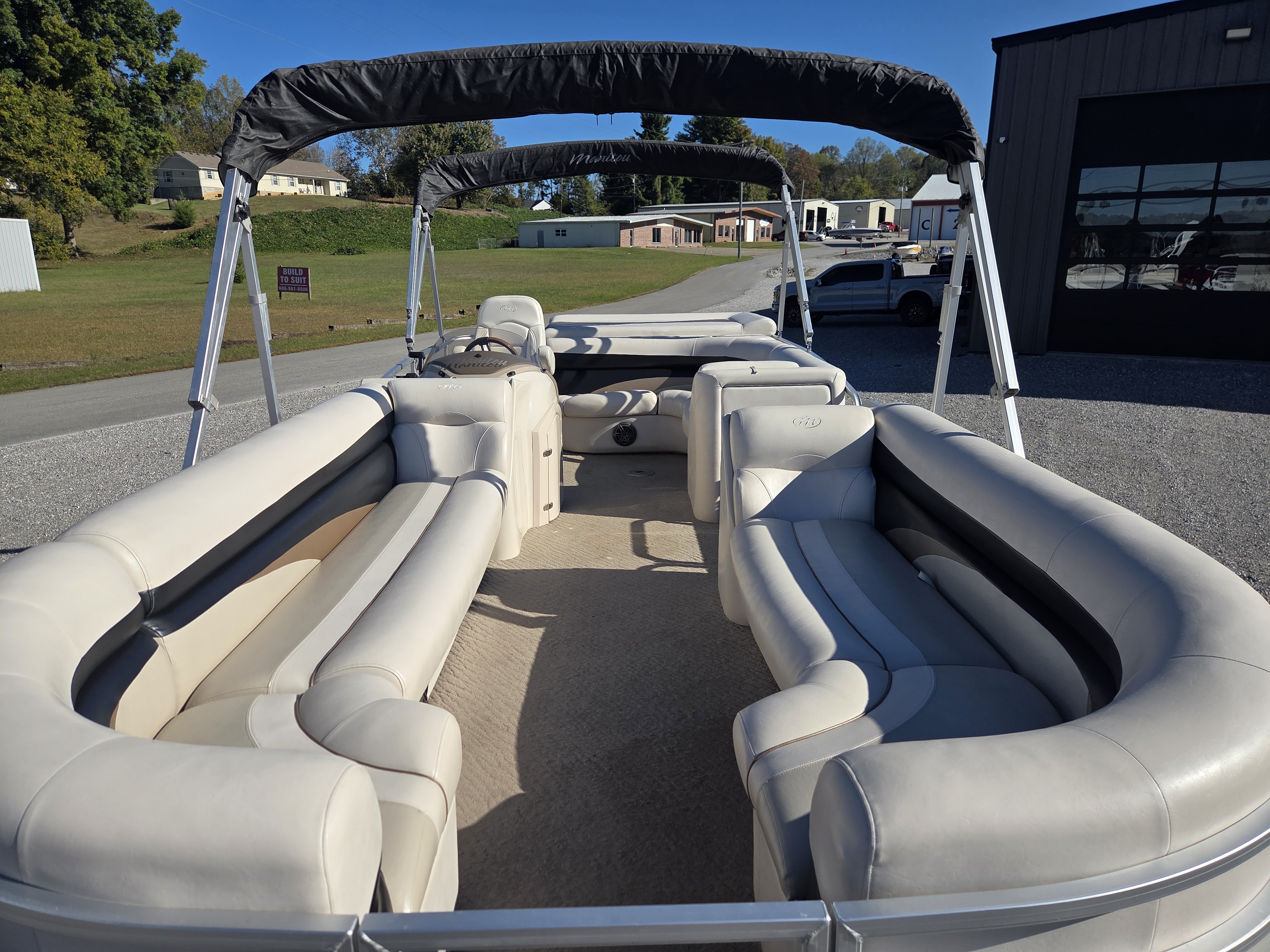 Used 2011 Manitou 24 Encore Tri-toon