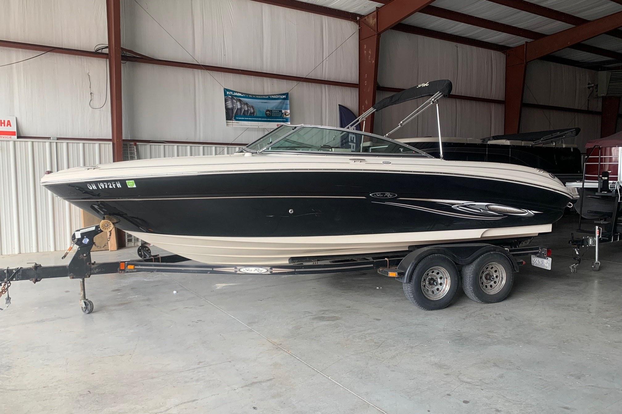 Used 2006 Sea Ray 220 Select