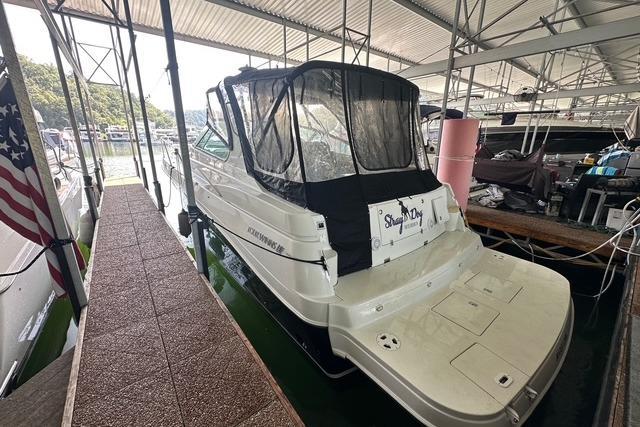 Used 2003 Four Winns 378 Vista
