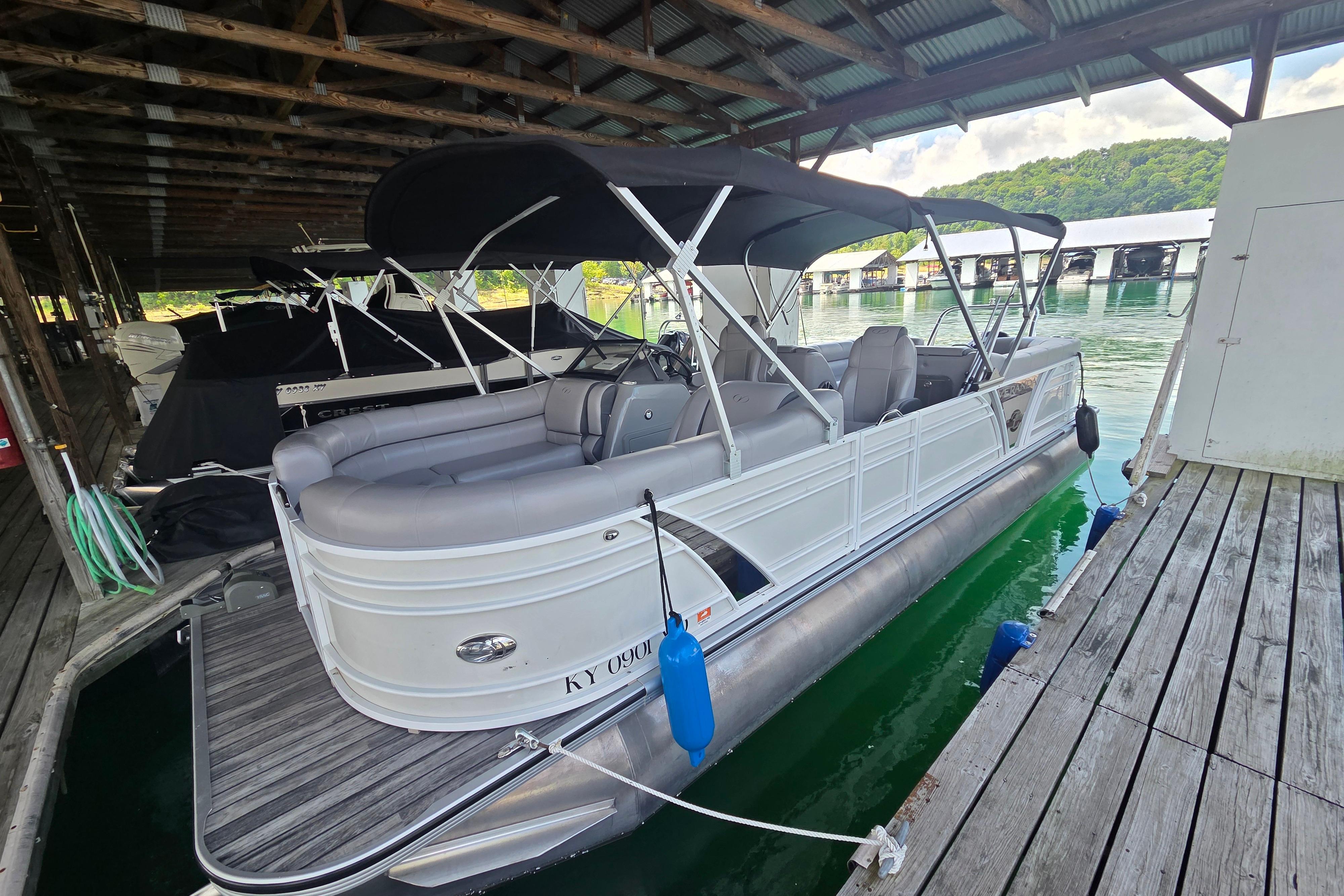 Used 2019 Veranda VTX 25RC