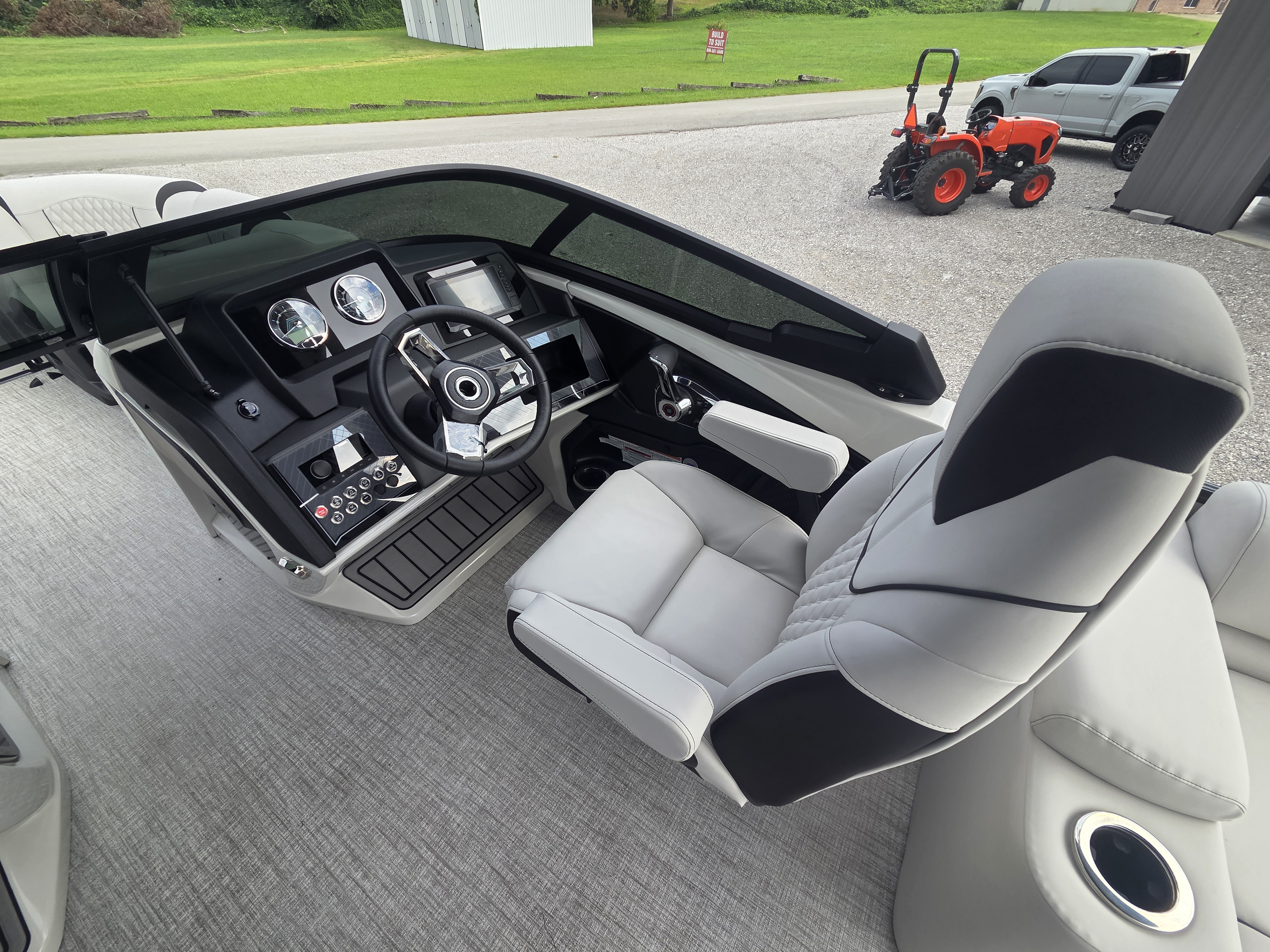 2027 Avalon CATALINA PLATINUM QLSW