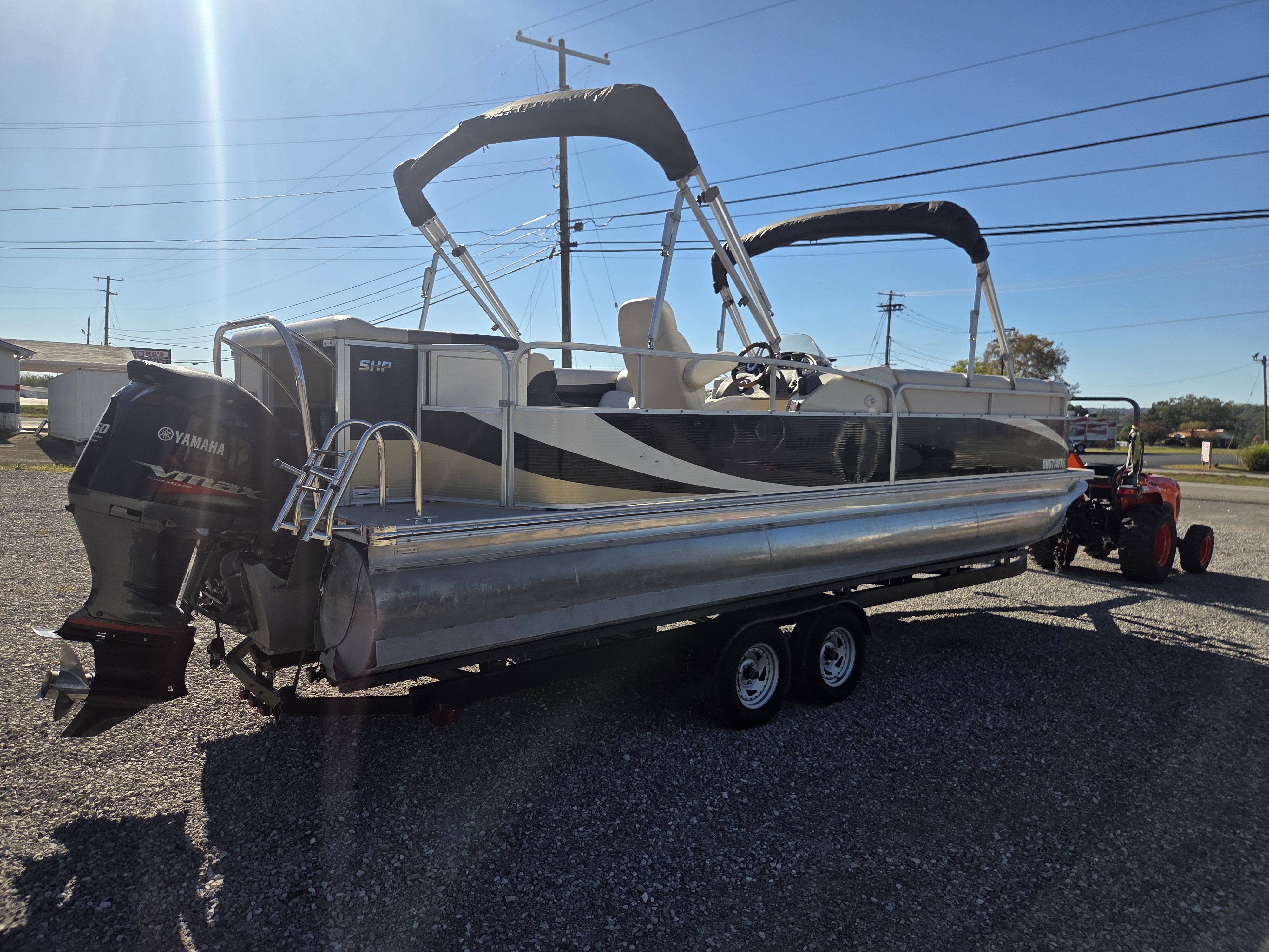 Used 2011 Manitou 24 Encore Tri-toon