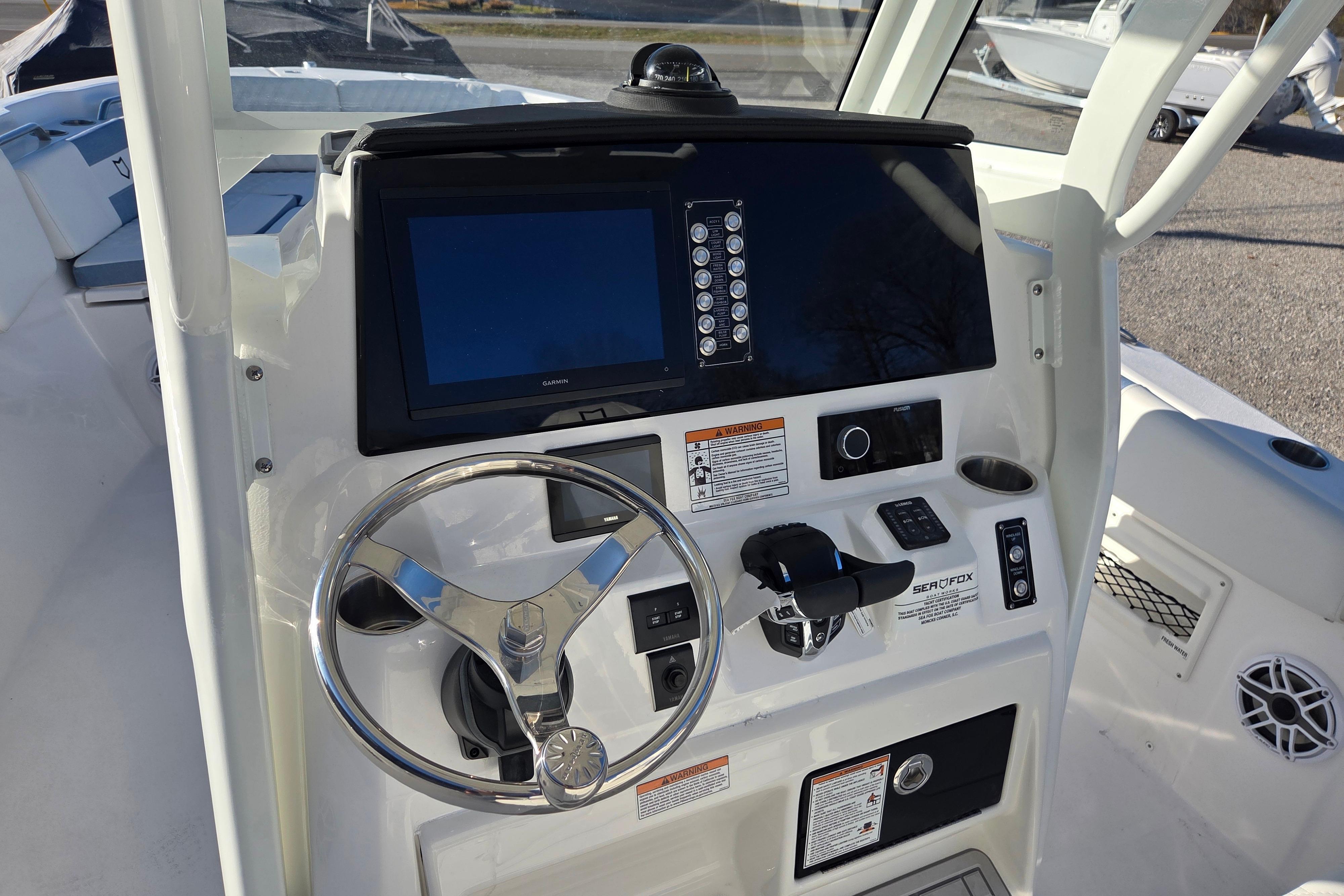 2026 Sea Fox 268 Commander