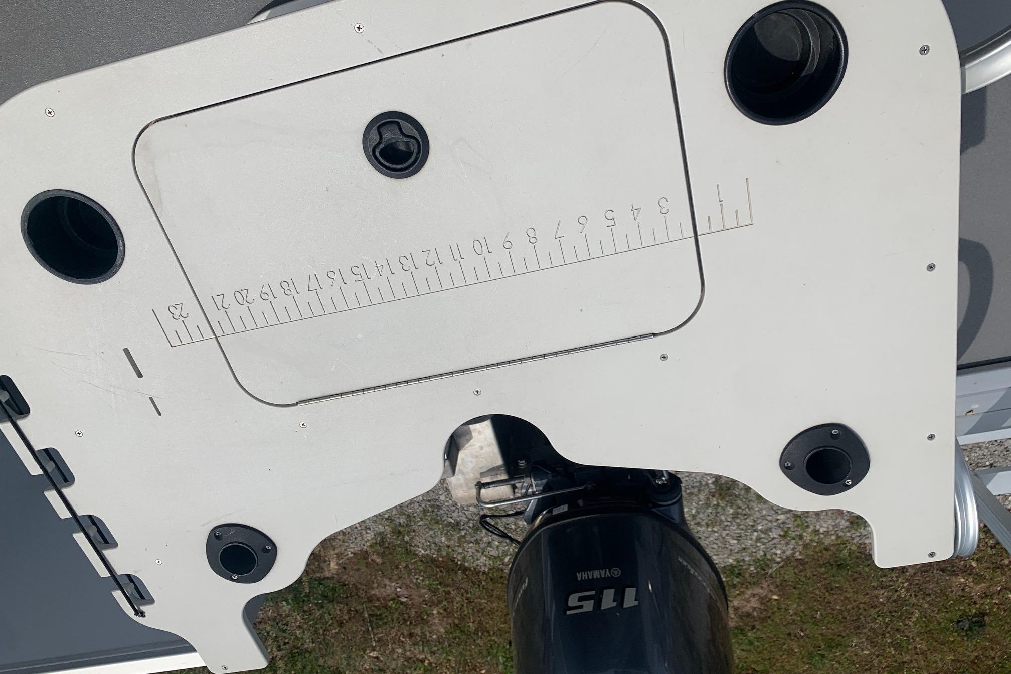 Used 2019 SunCatcher V22FC