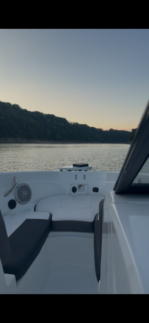Used 2019 TAHOE 550 TF