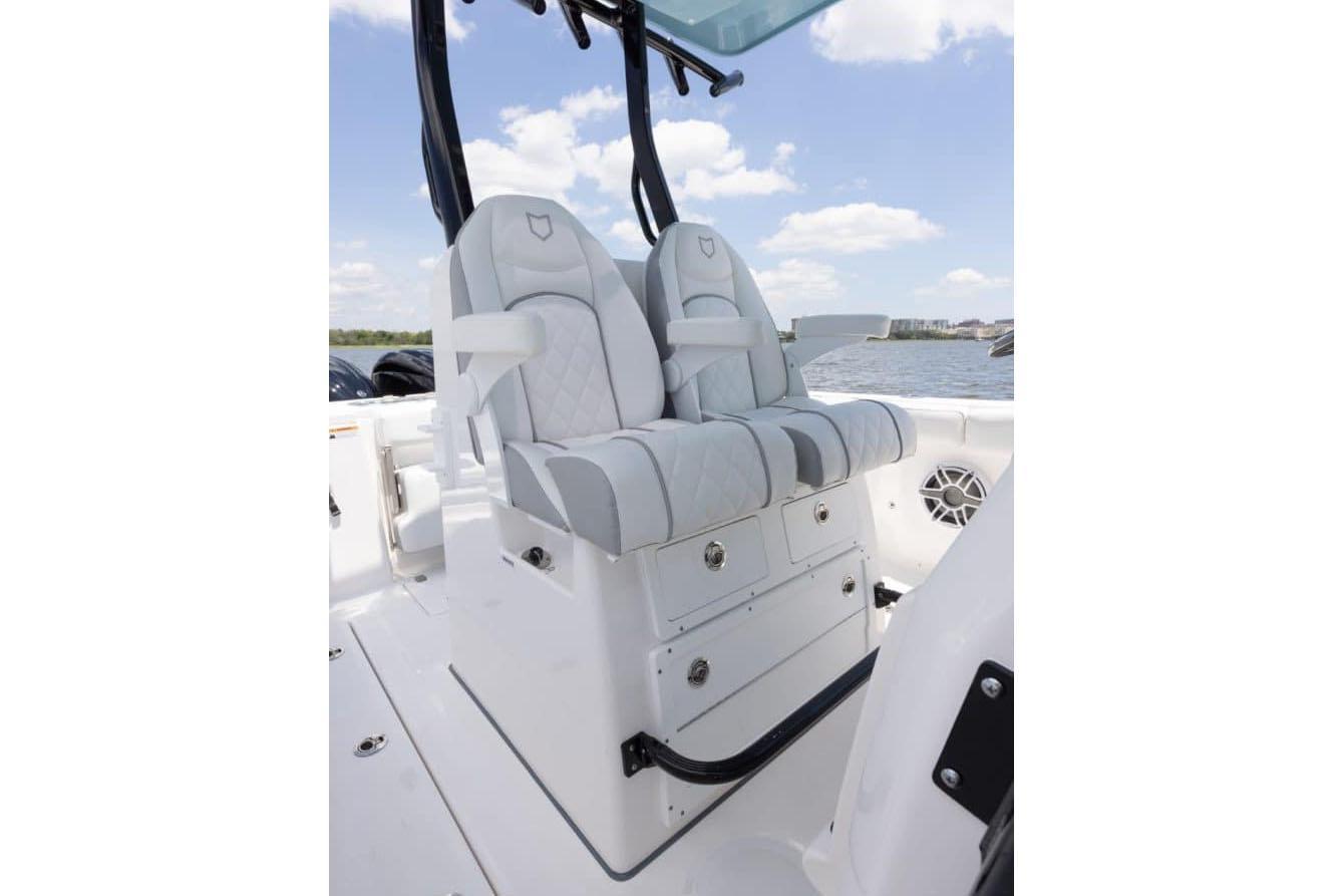 2026 Sea Fox 288 Commander