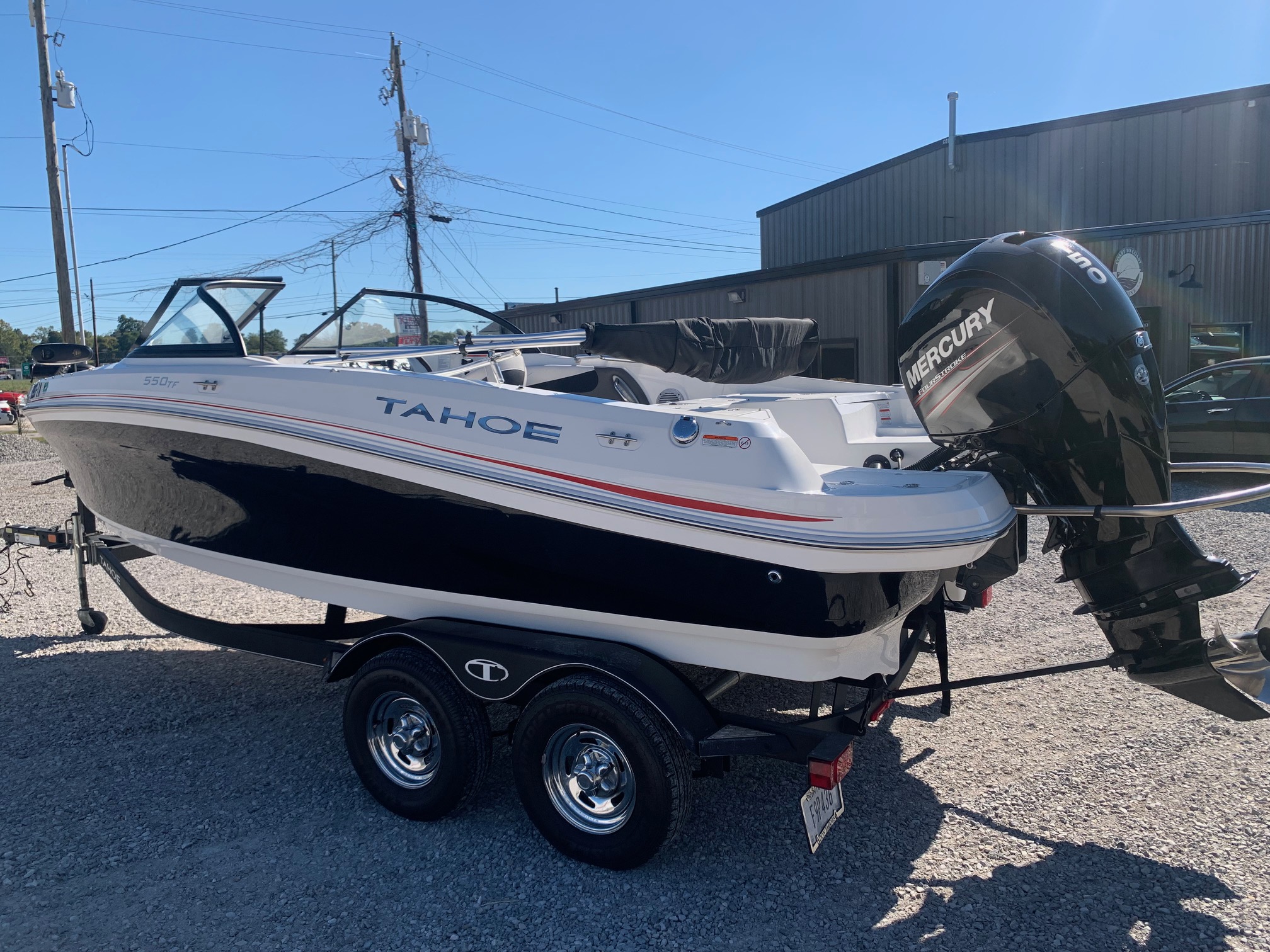 Used 2019 TAHOE 550 TF