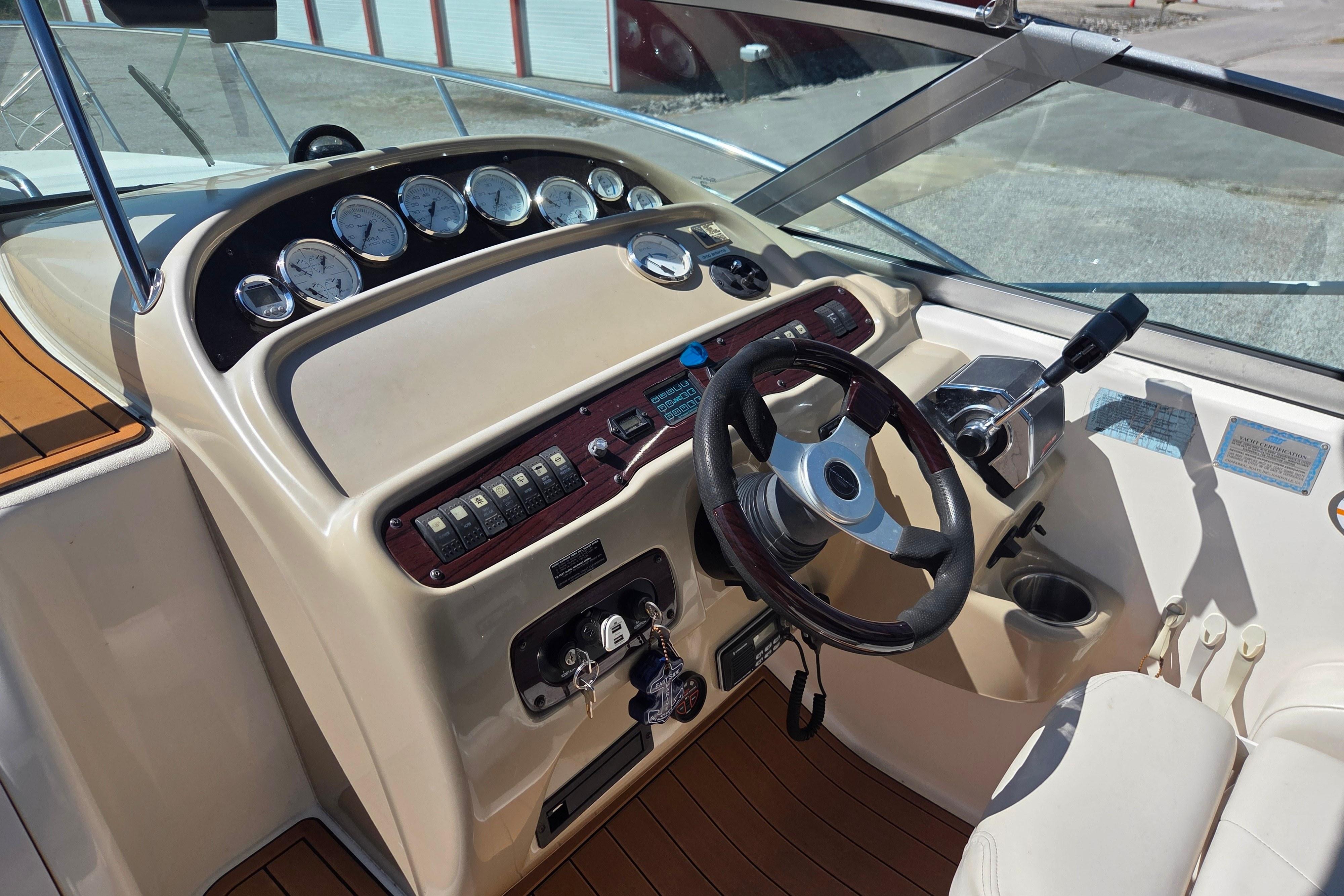 Used 2001 Chaparral Signature 280