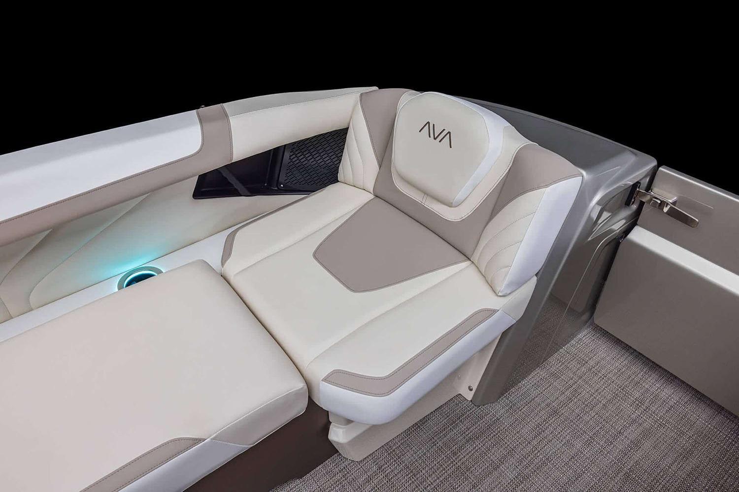 2026 Avalon Excalibur Elite Windshield - 27'