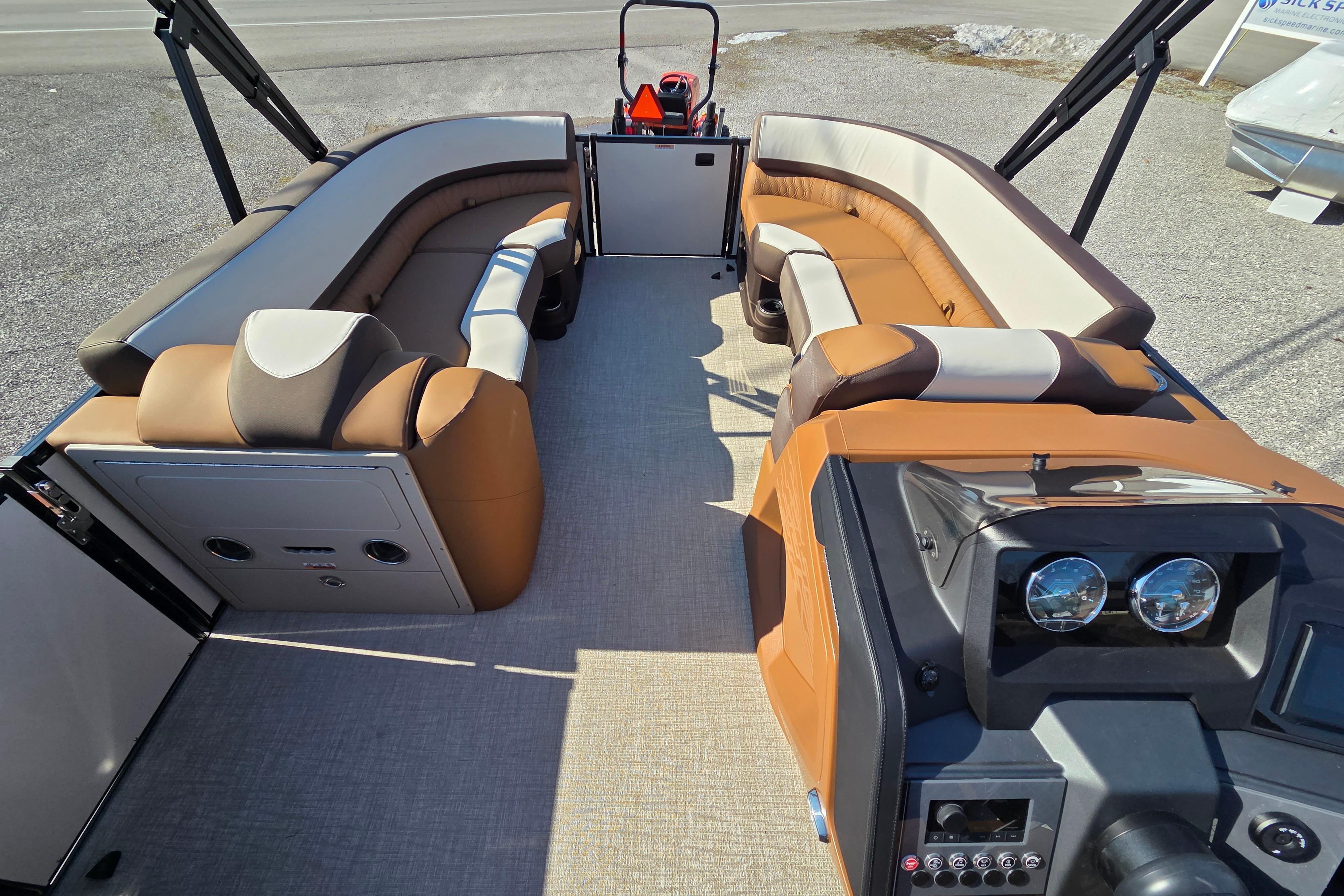 2026 Avalon Platinum Catalina 2585 Elite