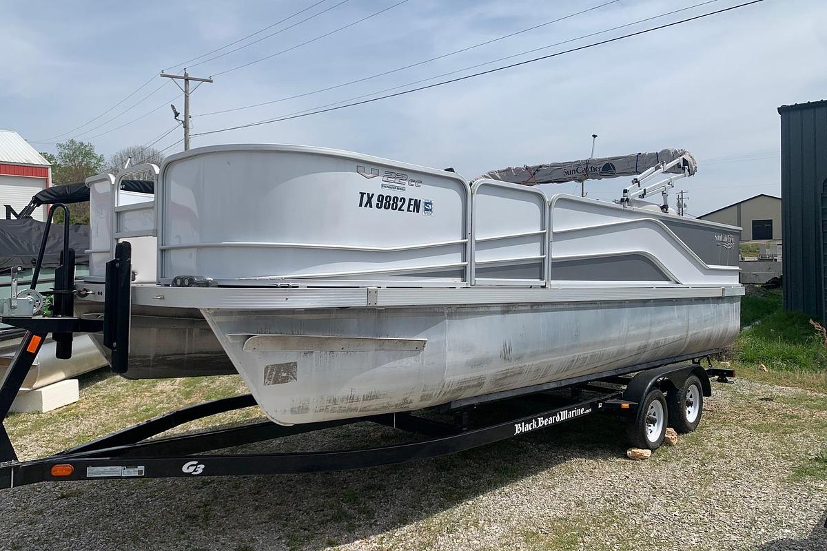 Used 2019 SunCatcher V22FC
