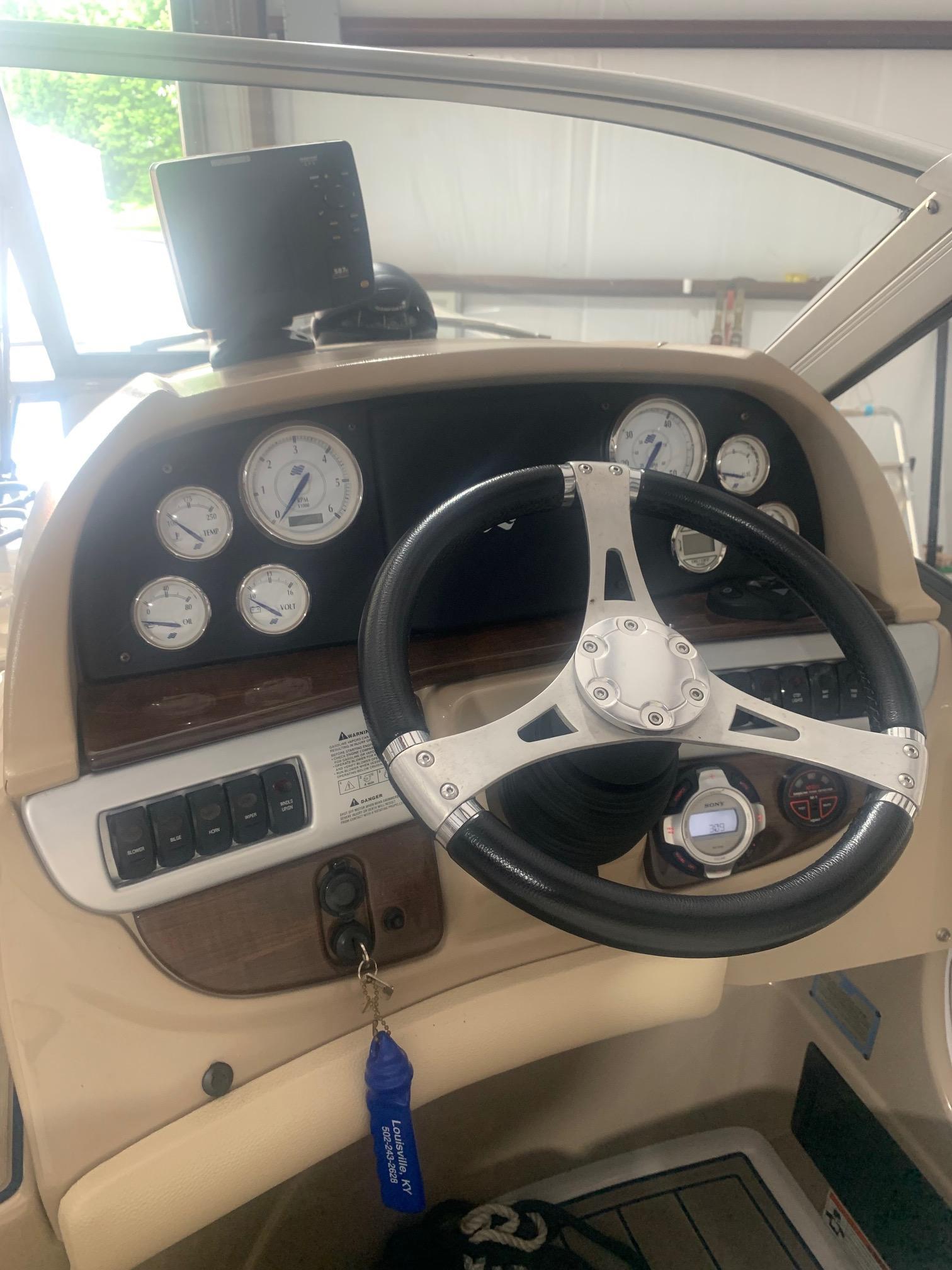 Used 2008 Four Winns V258
