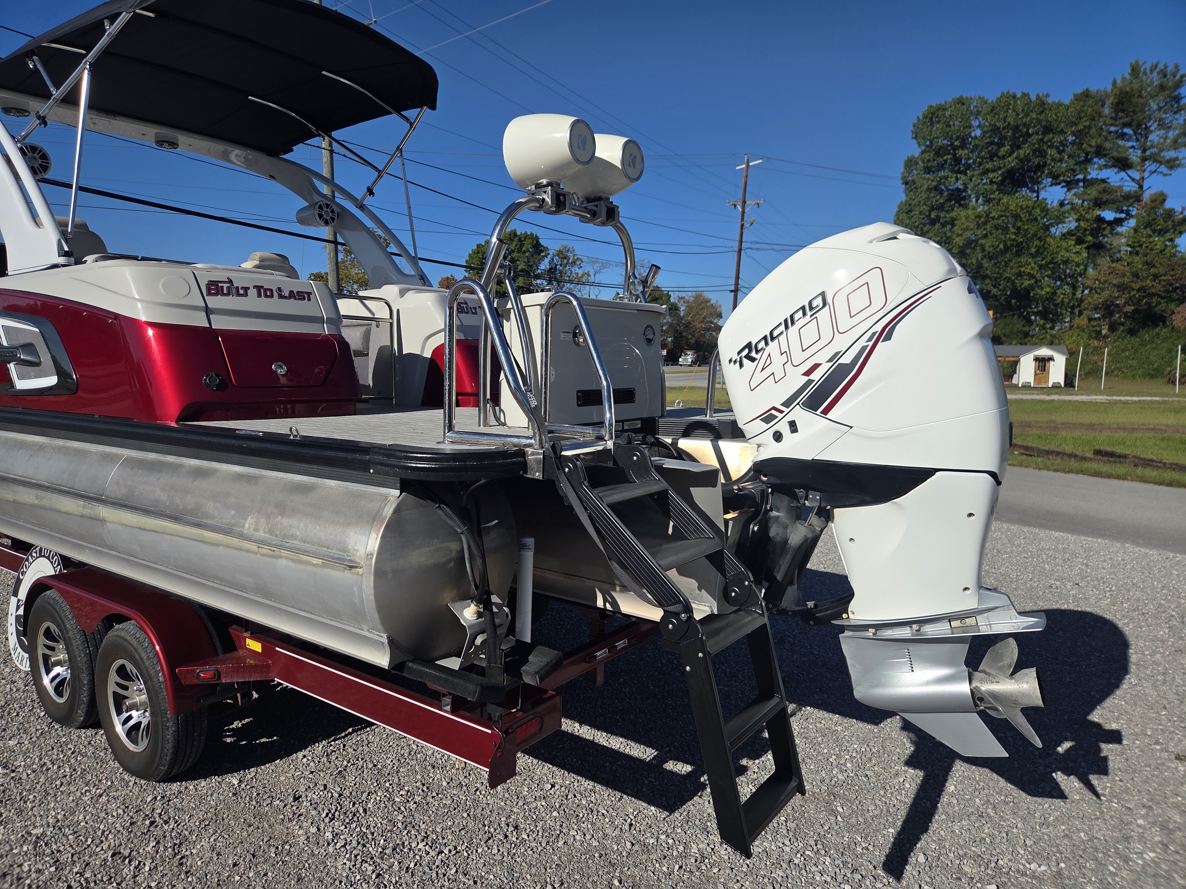 Used 2022 Avalon 2785 Excalibur QL Windshield