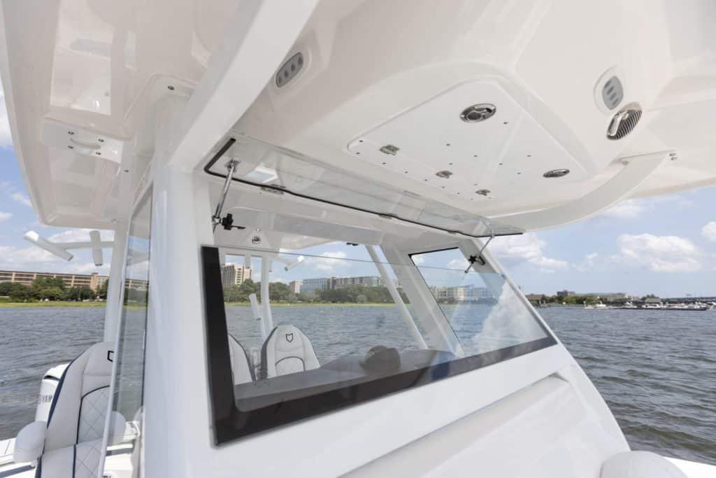 2026 Sea Fox 328 Commander