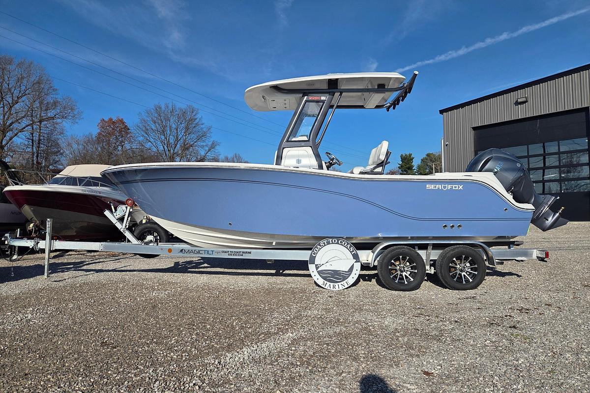 2026 Sea Fox 228 Commander
