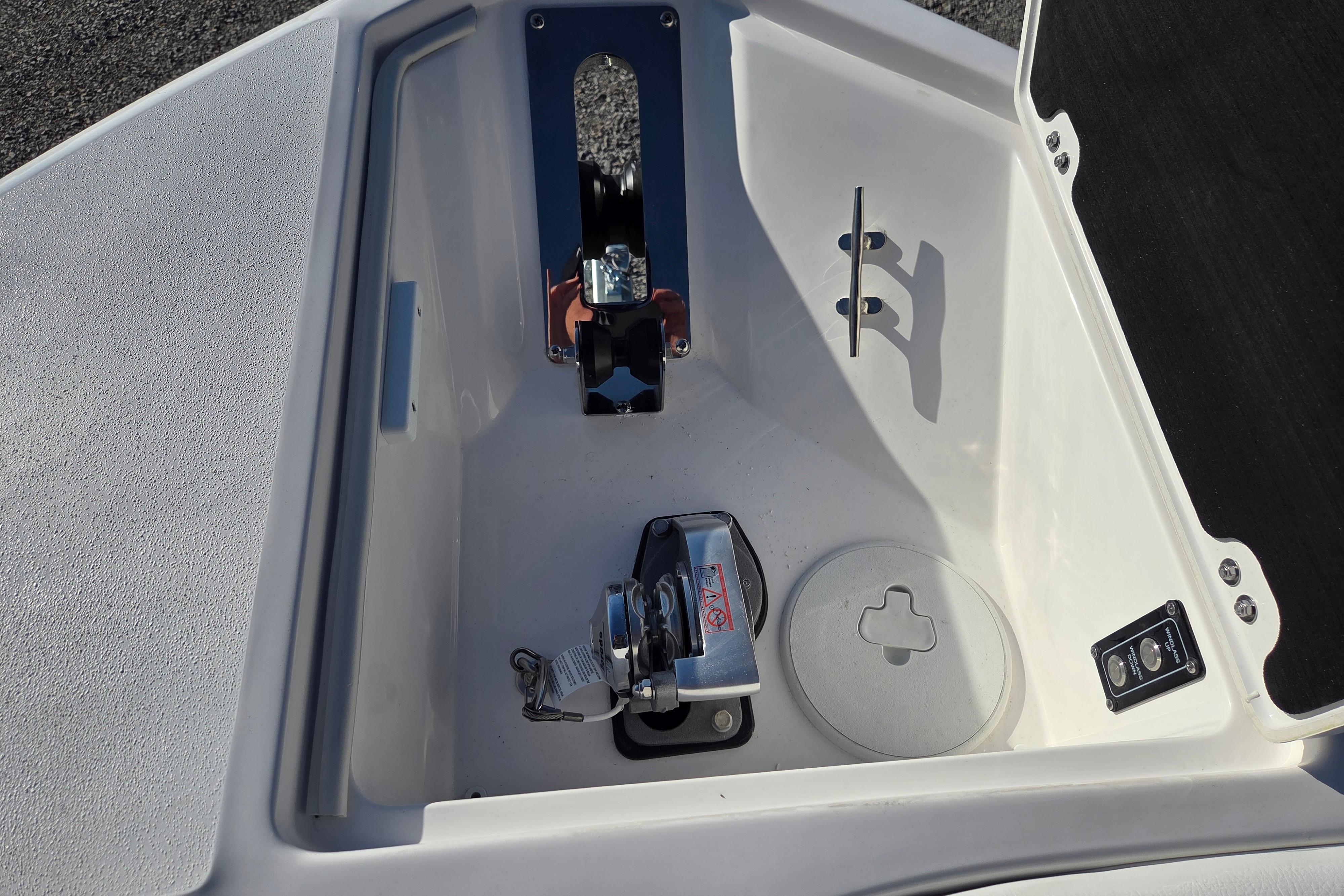 2026 Sea Fox 268 Commander