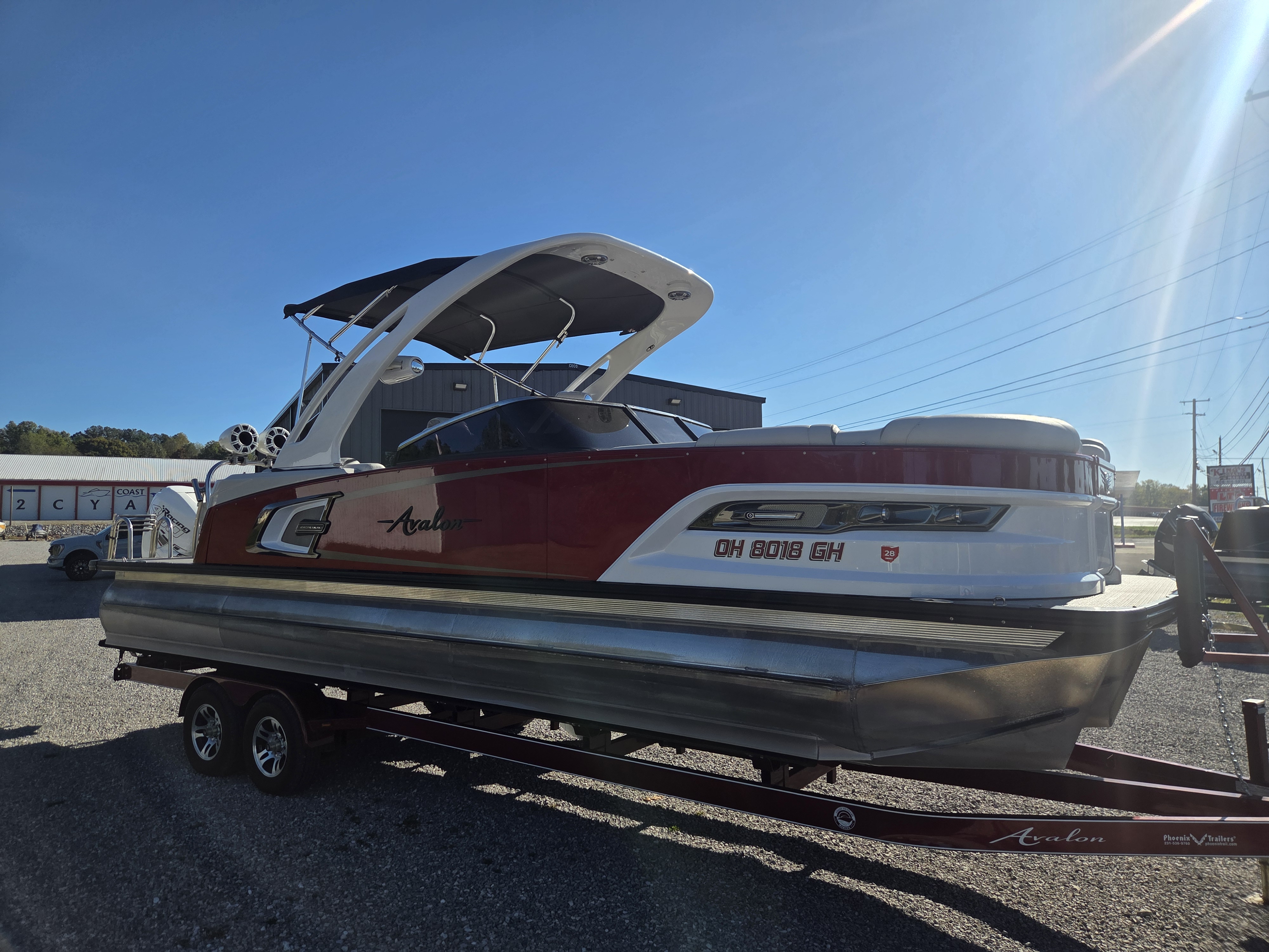 Used 2022 Avalon 2785 Excalibur QL Windshield