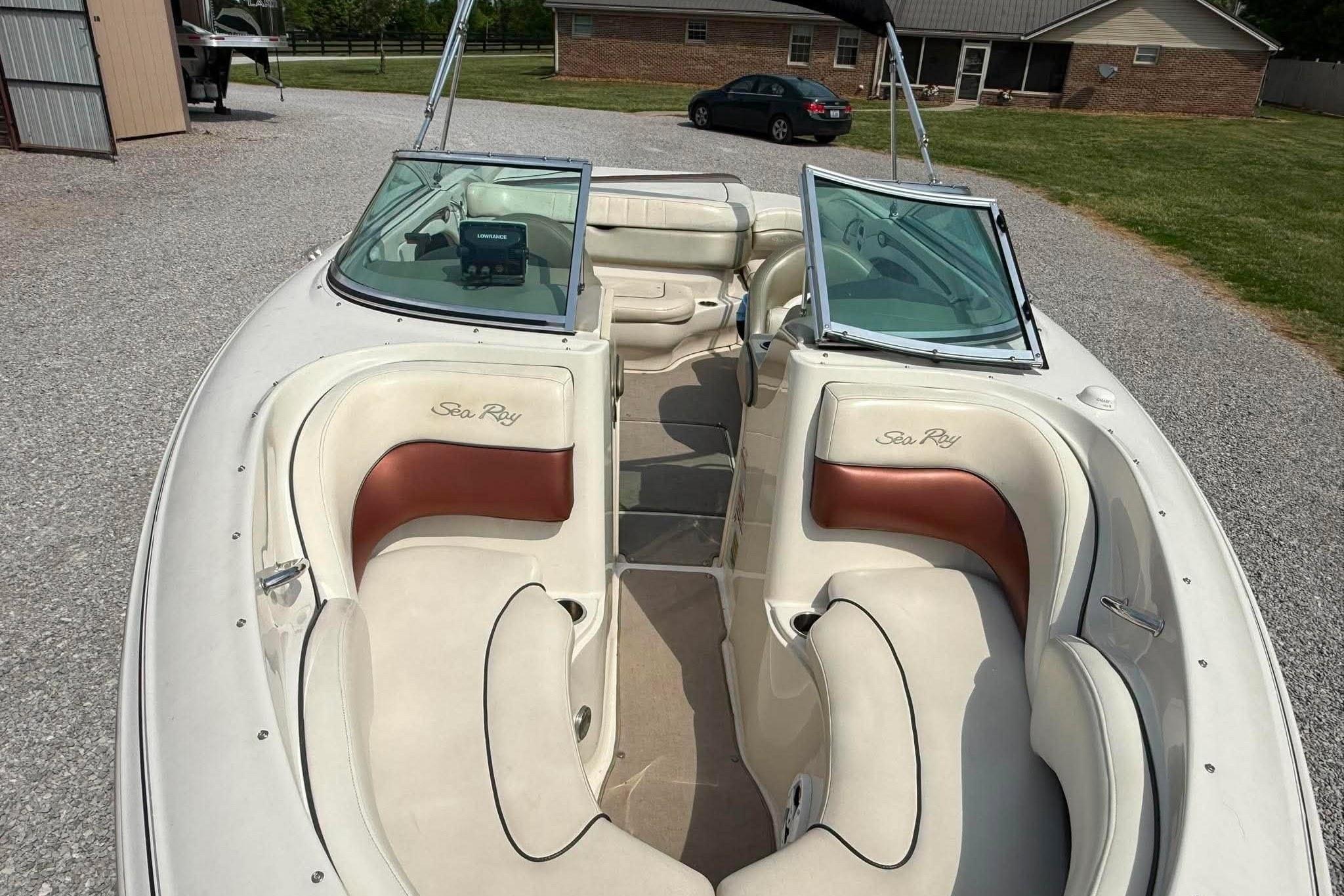 Used 2006 Sea Ray 220 Select