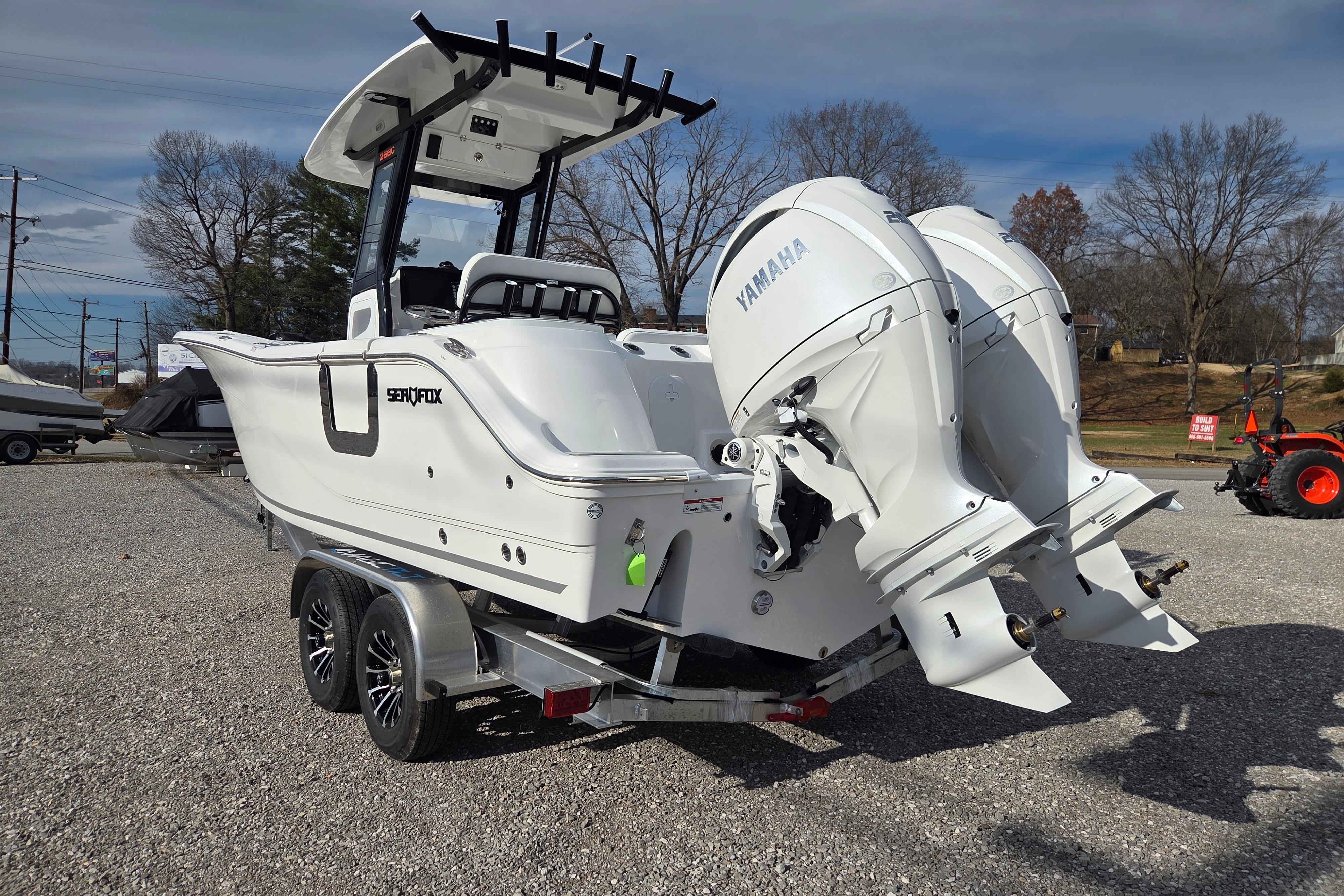 2026 Sea Fox 268 Commander