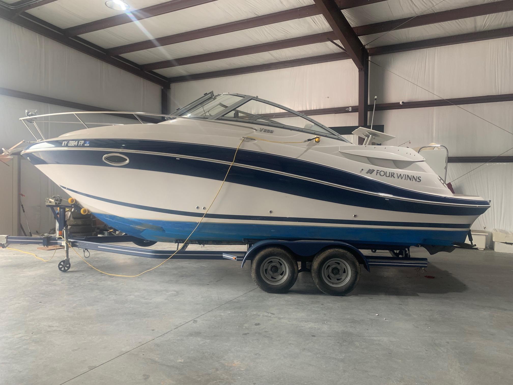 Used 2008 Four Winns V258