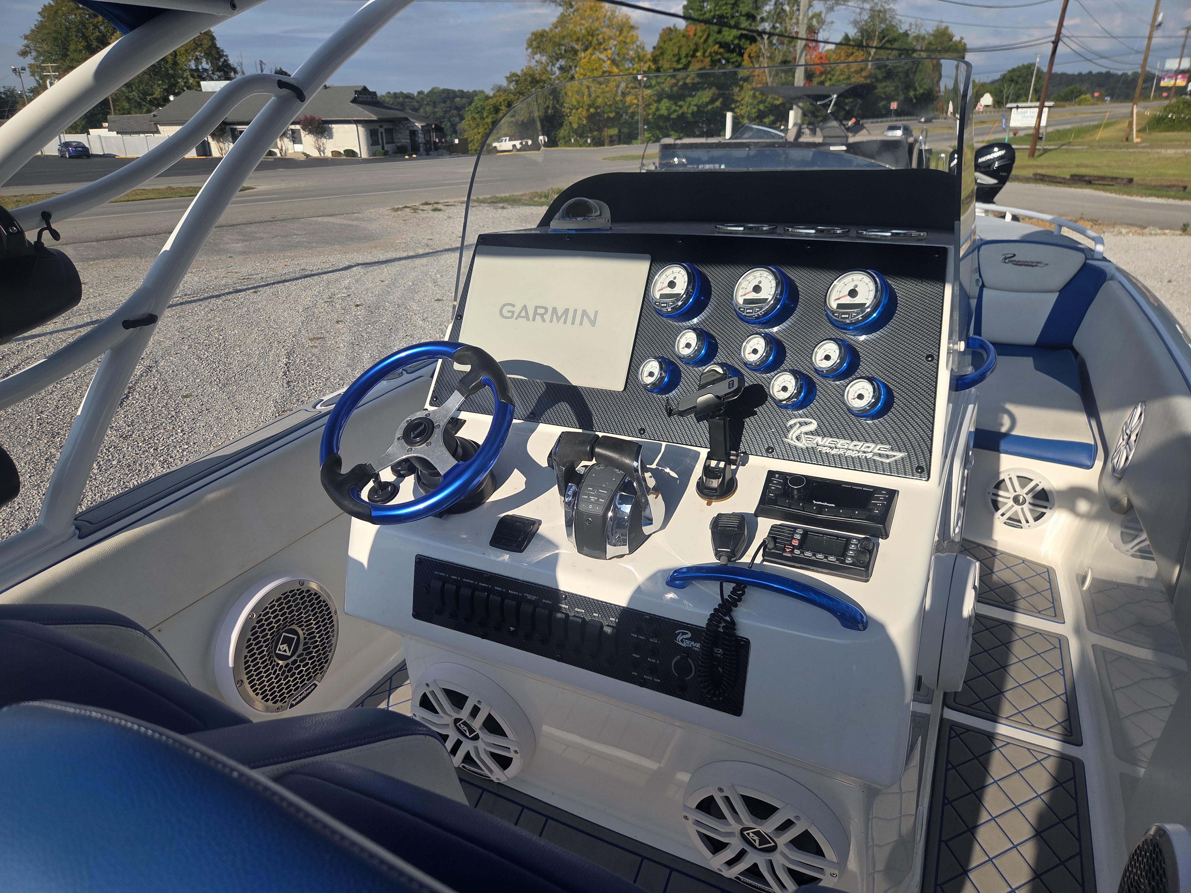 Used 2016 Renegade 32 Cuddy