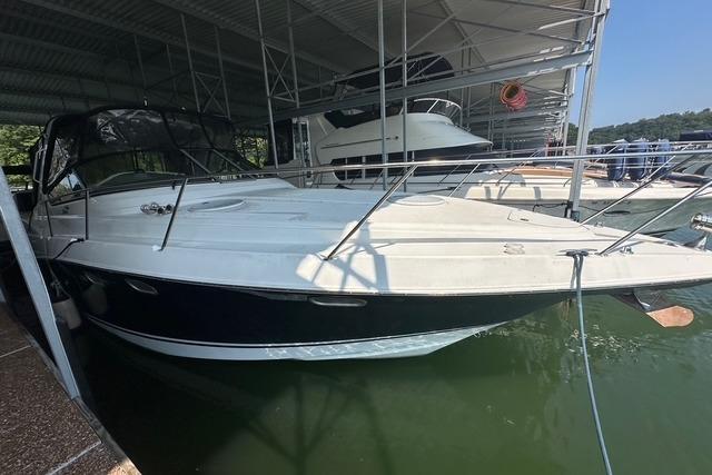 Used 2003 Four Winns 378 Vista