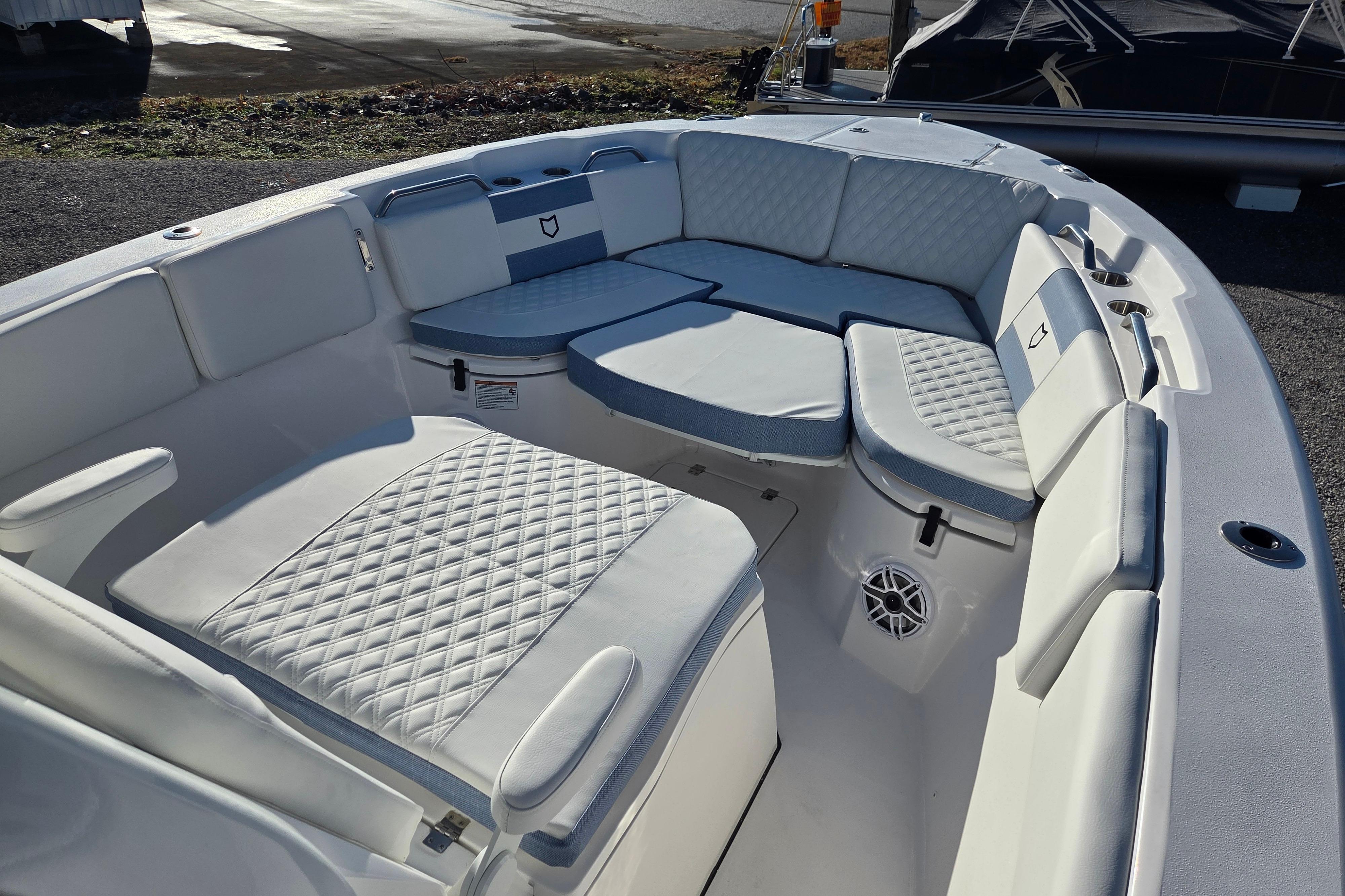 2026 Sea Fox 268 Commander