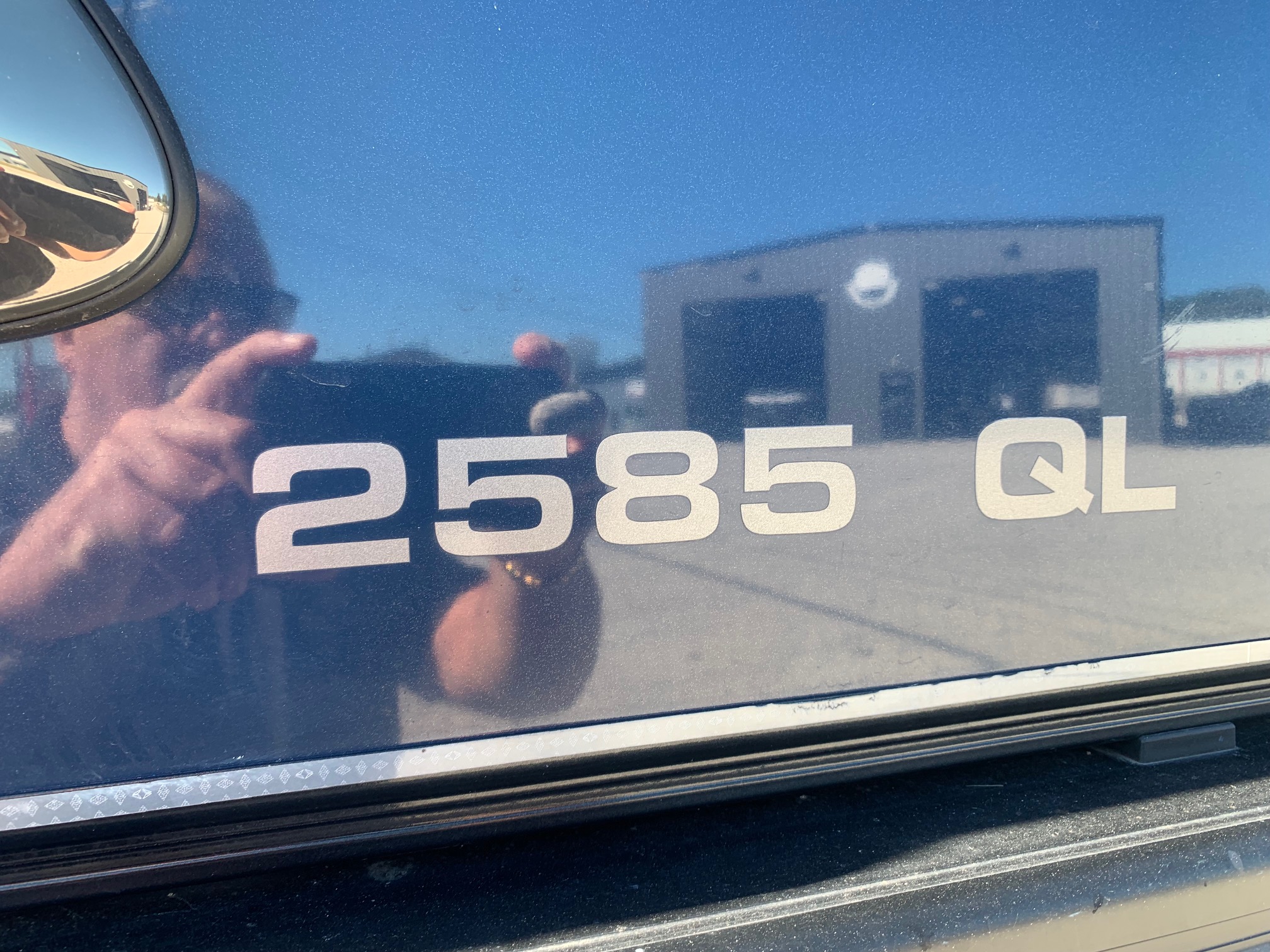Used 2022 AVALON 2585 QL