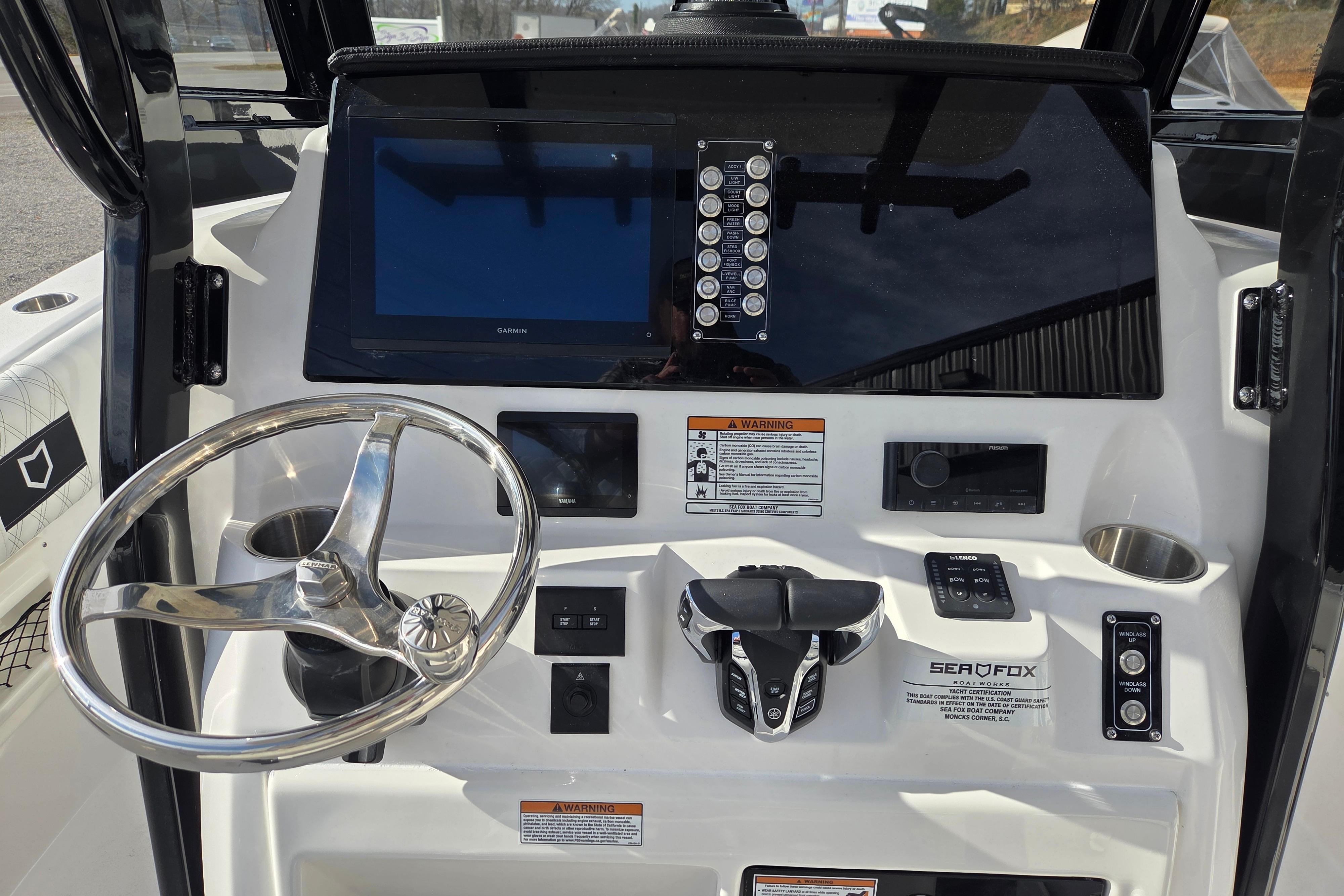 2026 Sea Fox 268 Commander