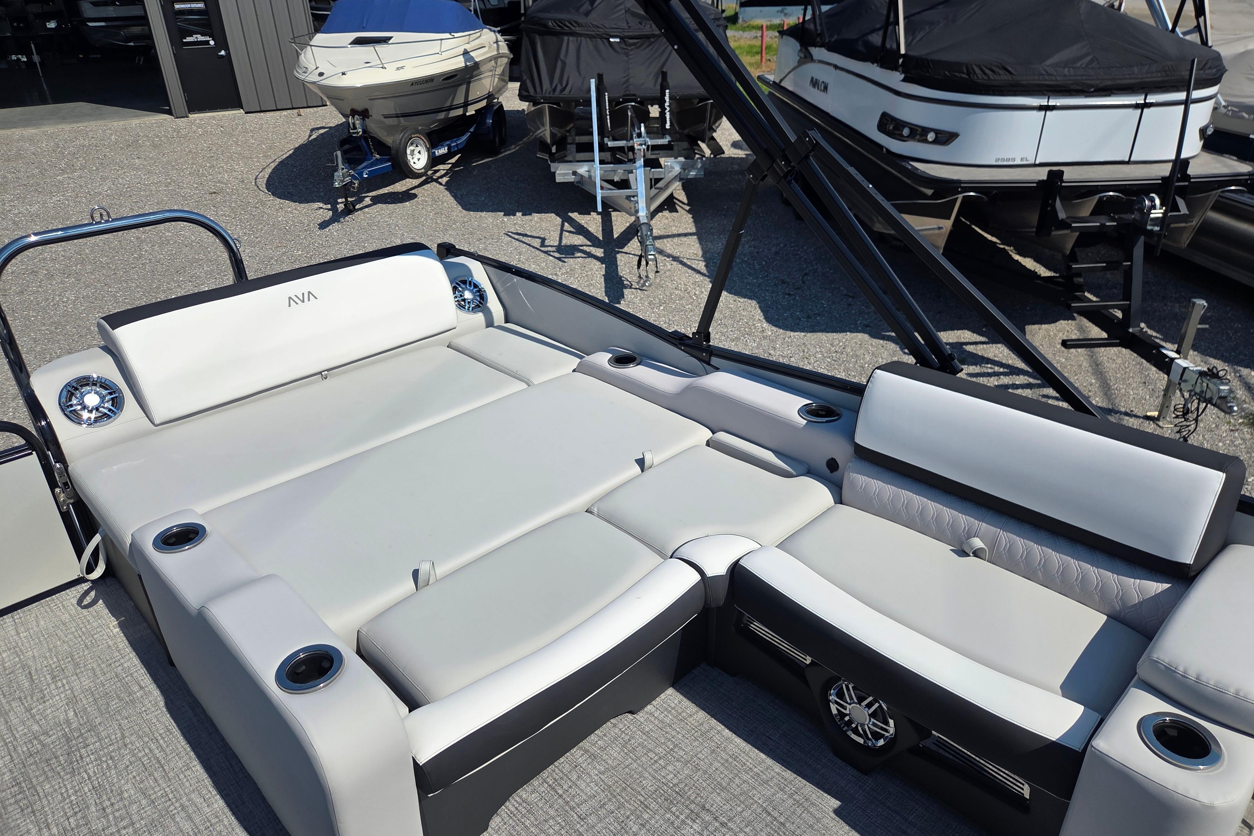 2026 Avalon Platinum Catalina 2585 Versitile Rear Lounger