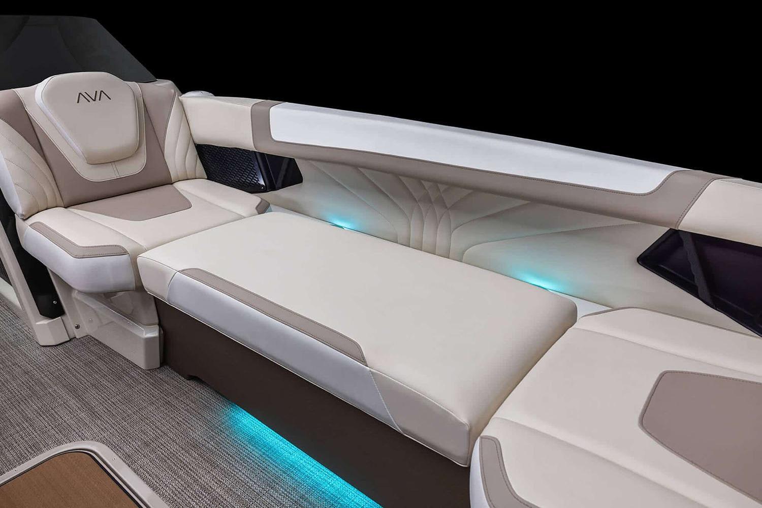 2026 Avalon Excalibur Elite Windshield - 27'